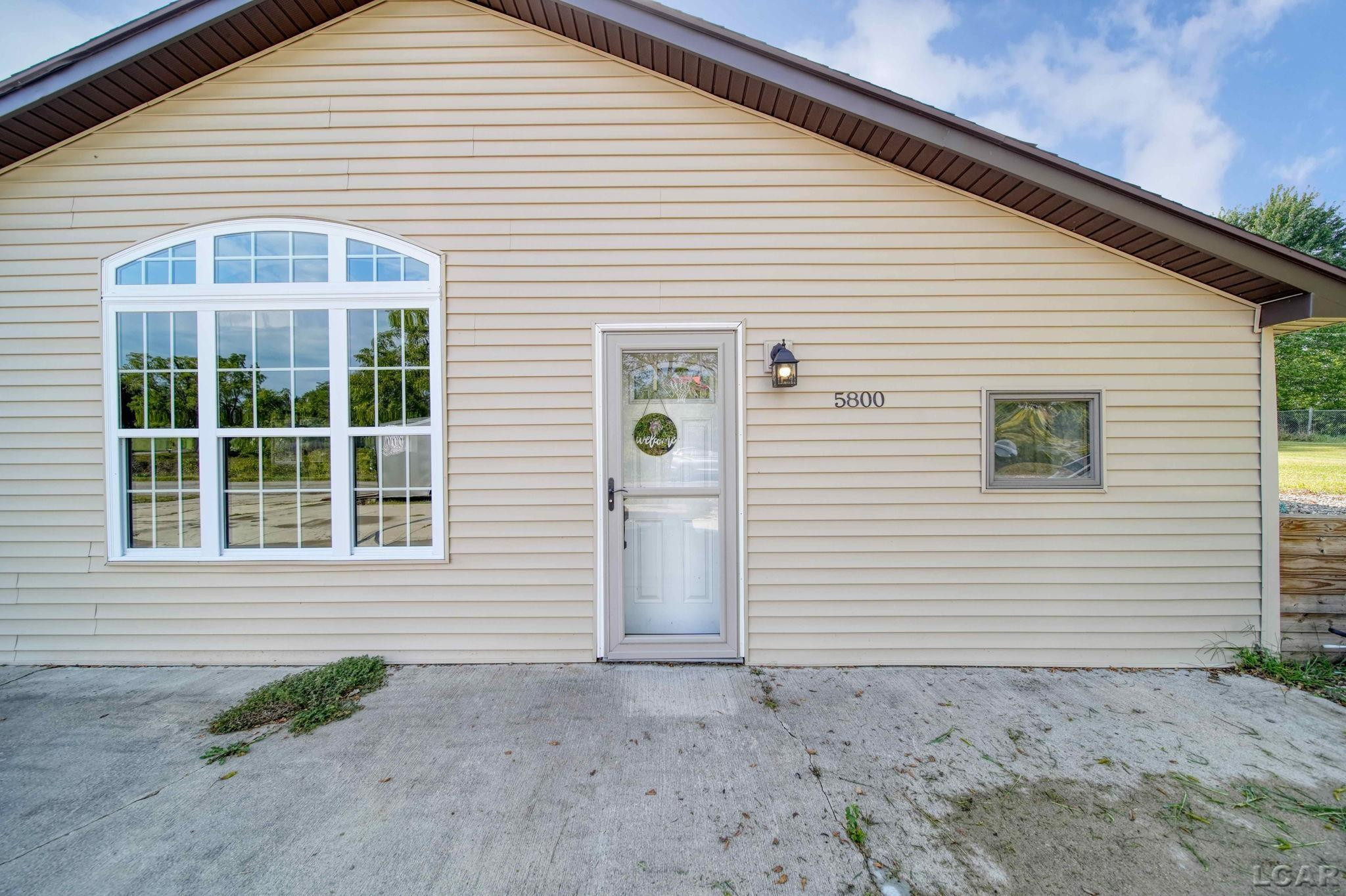 5800 Hinkley, Stockbridge, MI 49285 — Photo 2