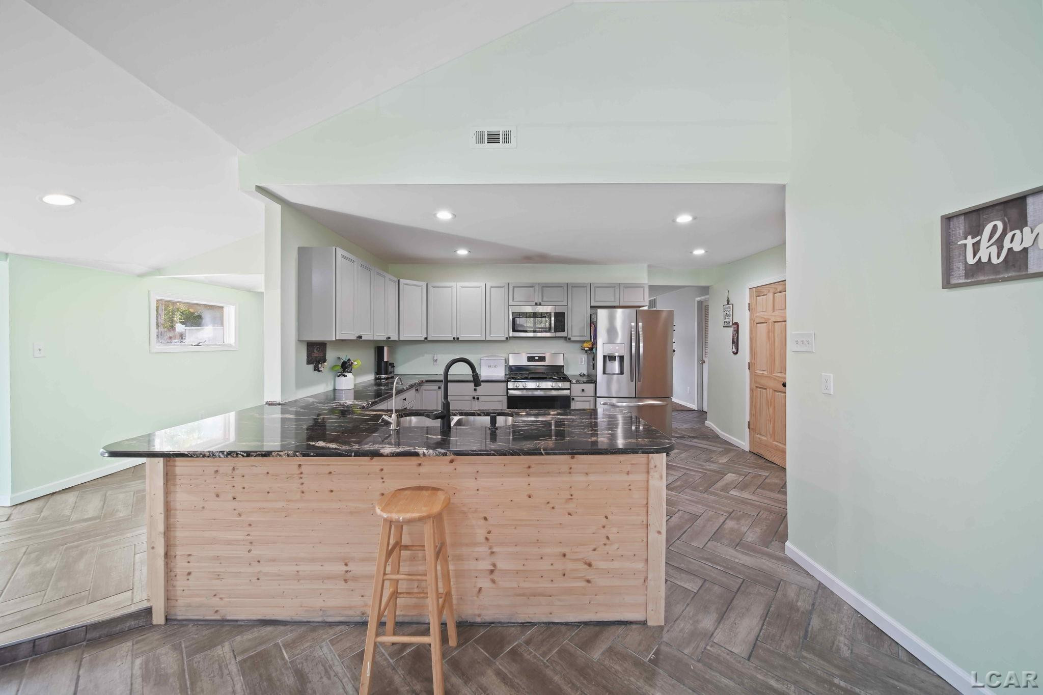 5800 Hinkley, Stockbridge, MI 49285 — Photo 9