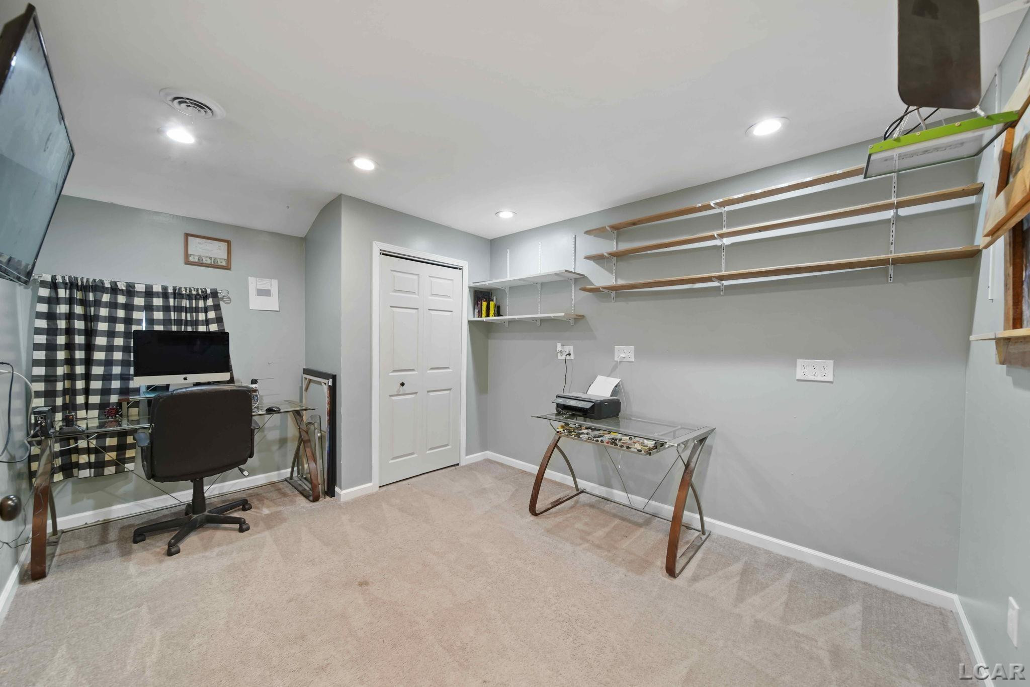 5800 Hinkley, Stockbridge, MI 49285 — Photo 16