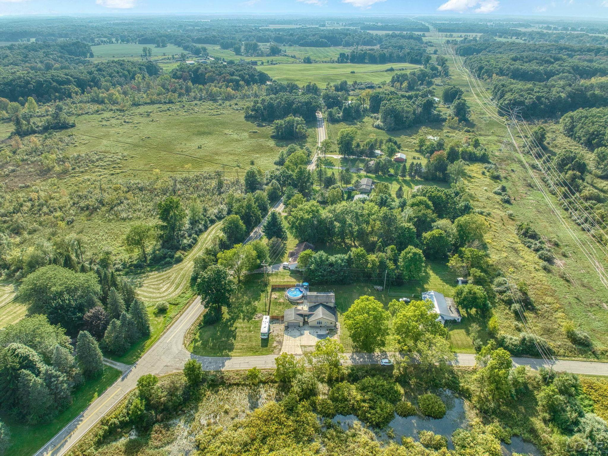 5800 Hinkley, Stockbridge, MI 49285 — Photo 49