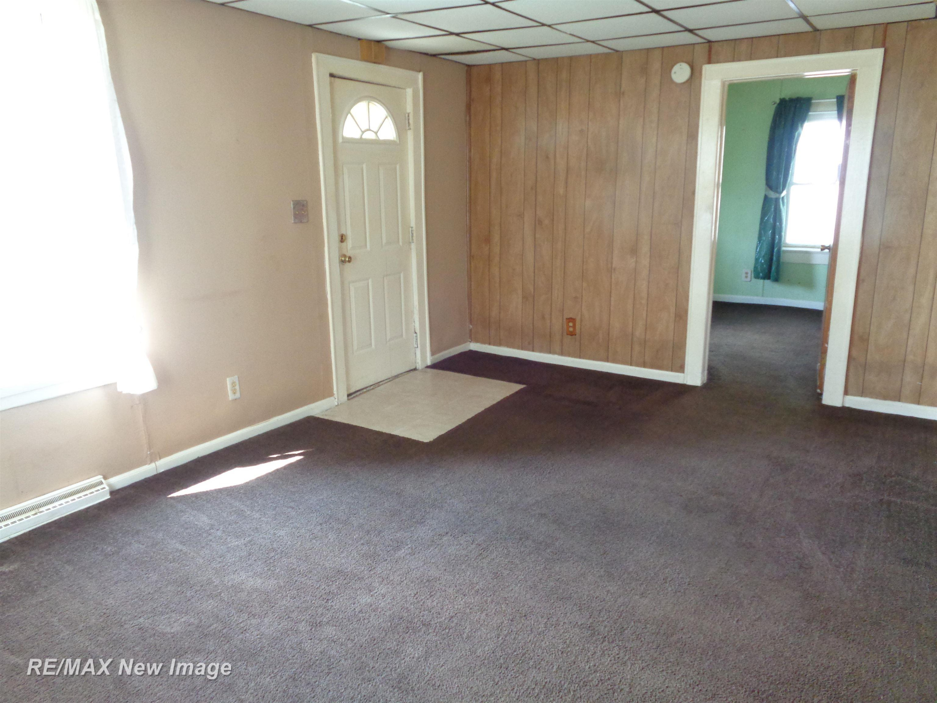 3885 East Road, Saginaw, MI 48601 — Photo 2