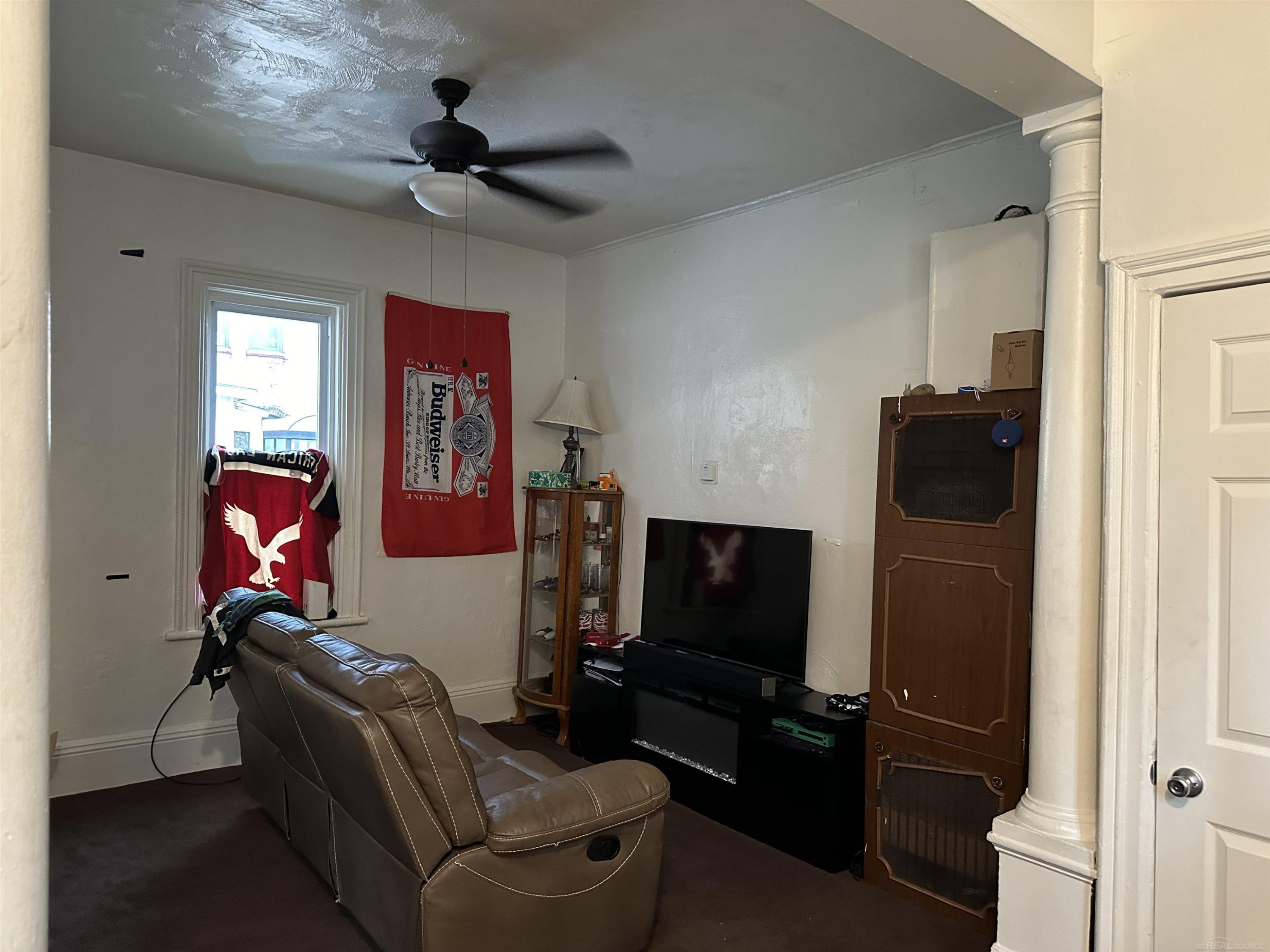 26 N Howard Avenue, Croswell, MI 48422 — Photo 2