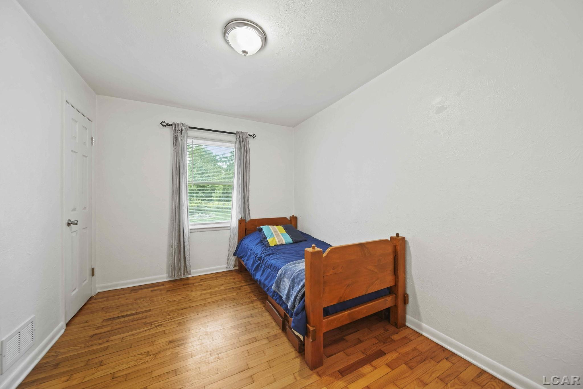 313 Michigan, Concord, MI 49237 — Photo 15