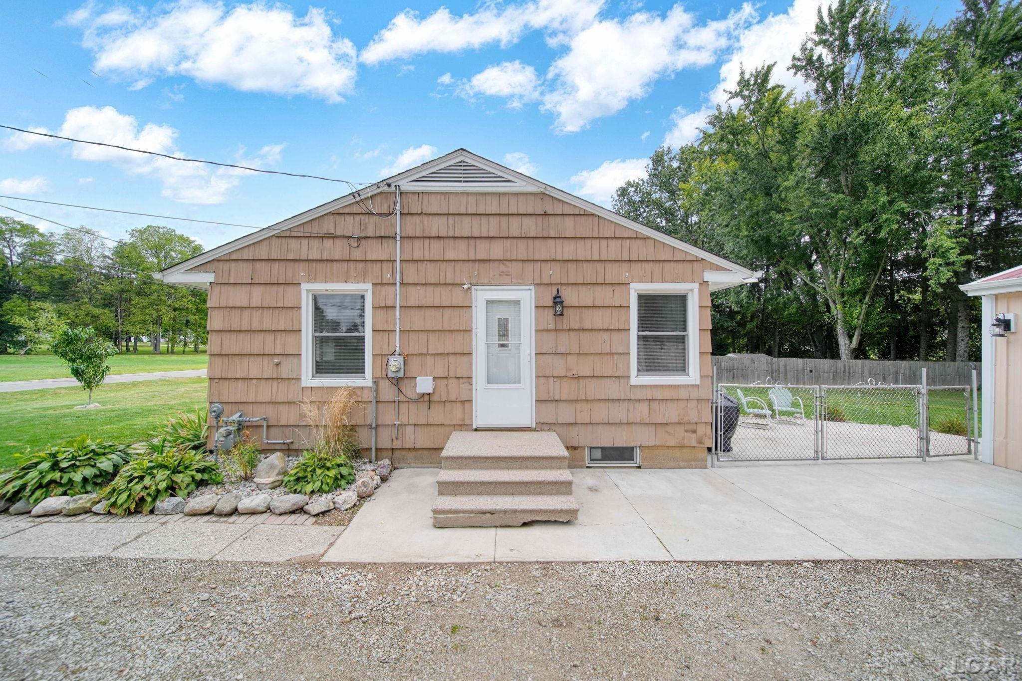 313 Michigan, Concord, MI 49237 — Photo 31