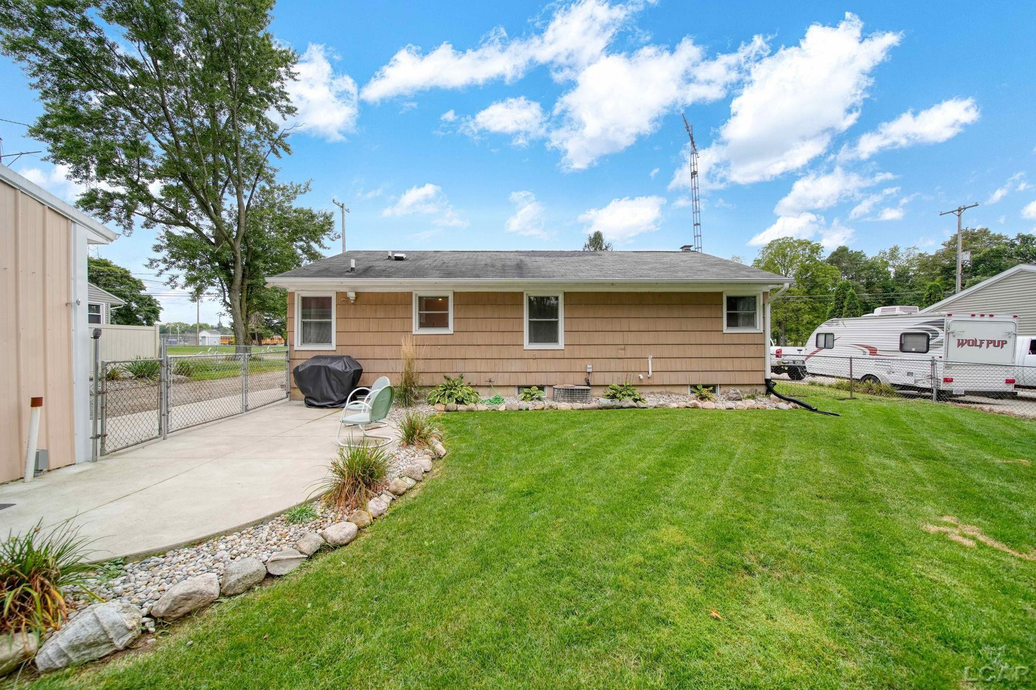 313 Michigan, Concord, MI 49237 — Photo 35