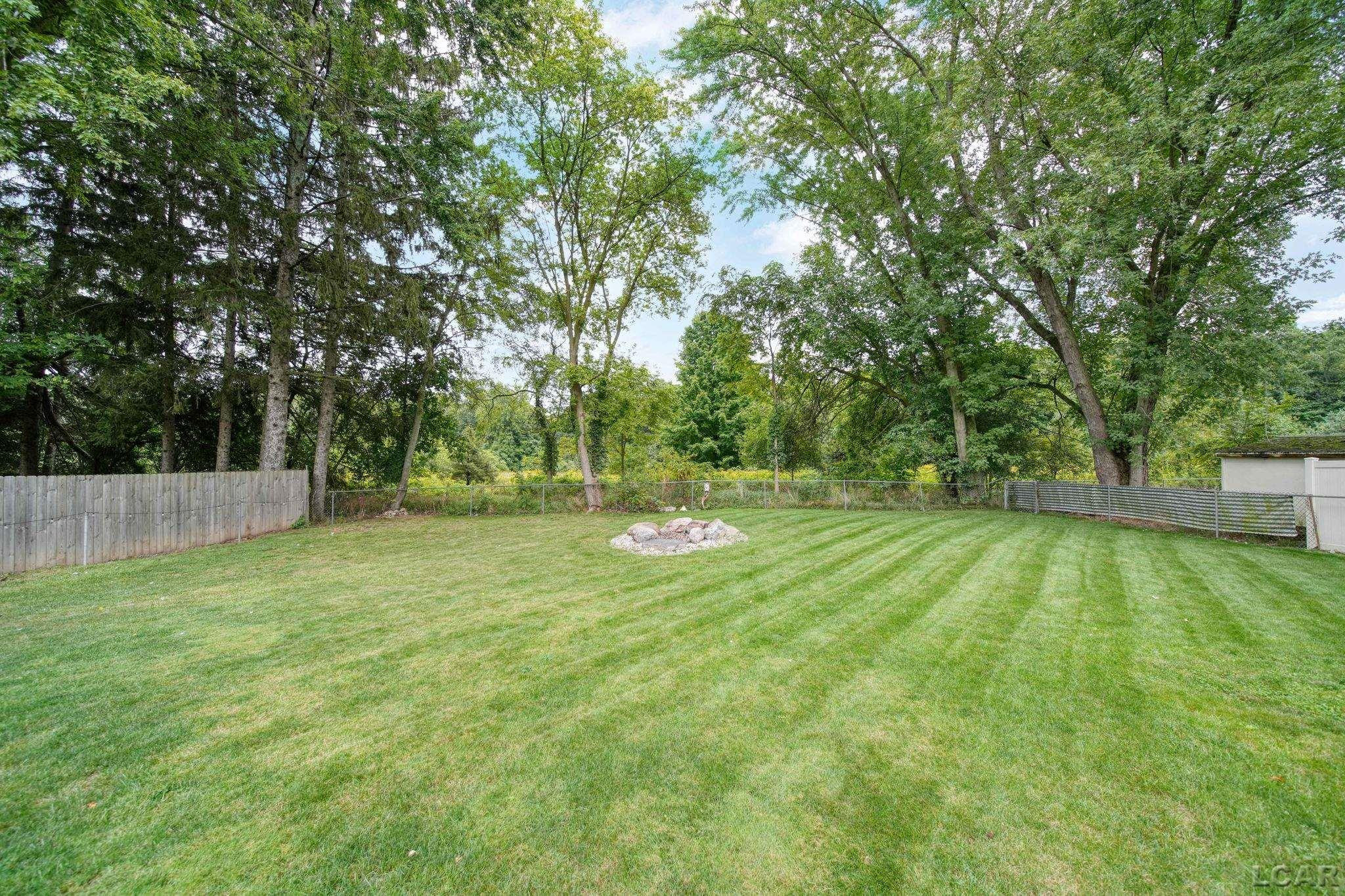 313 Michigan, Concord, MI 49237 — Photo 37