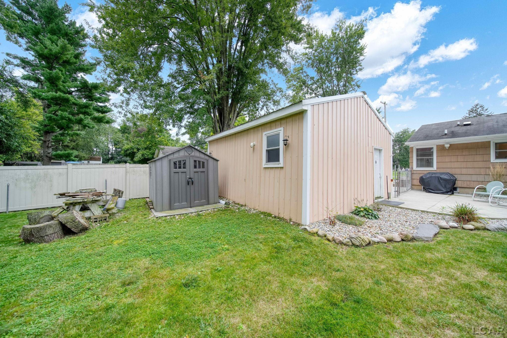 313 Michigan, Concord, MI 49237 — Photo 38