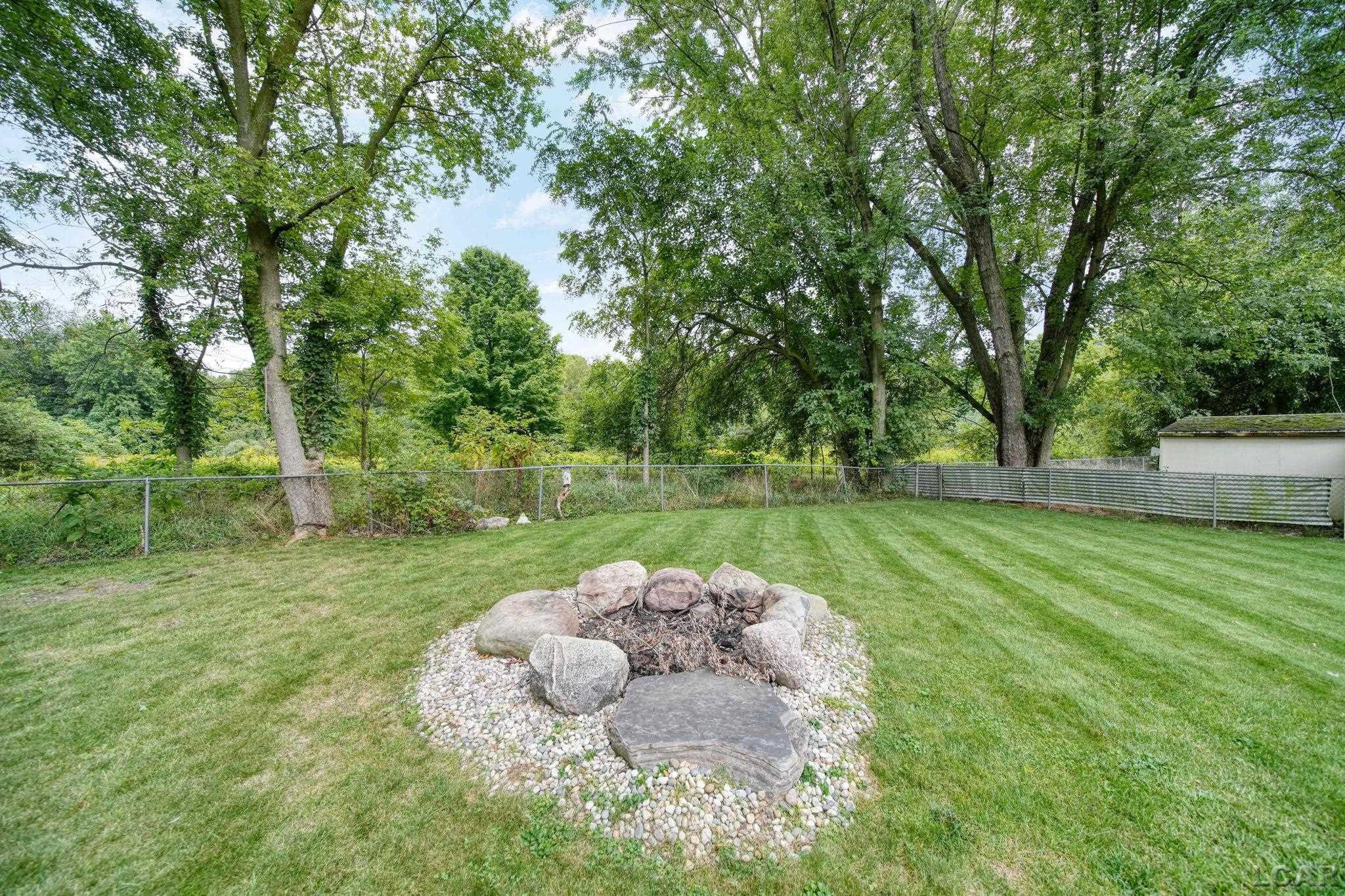 313 Michigan, Concord, MI 49237 — Photo 39