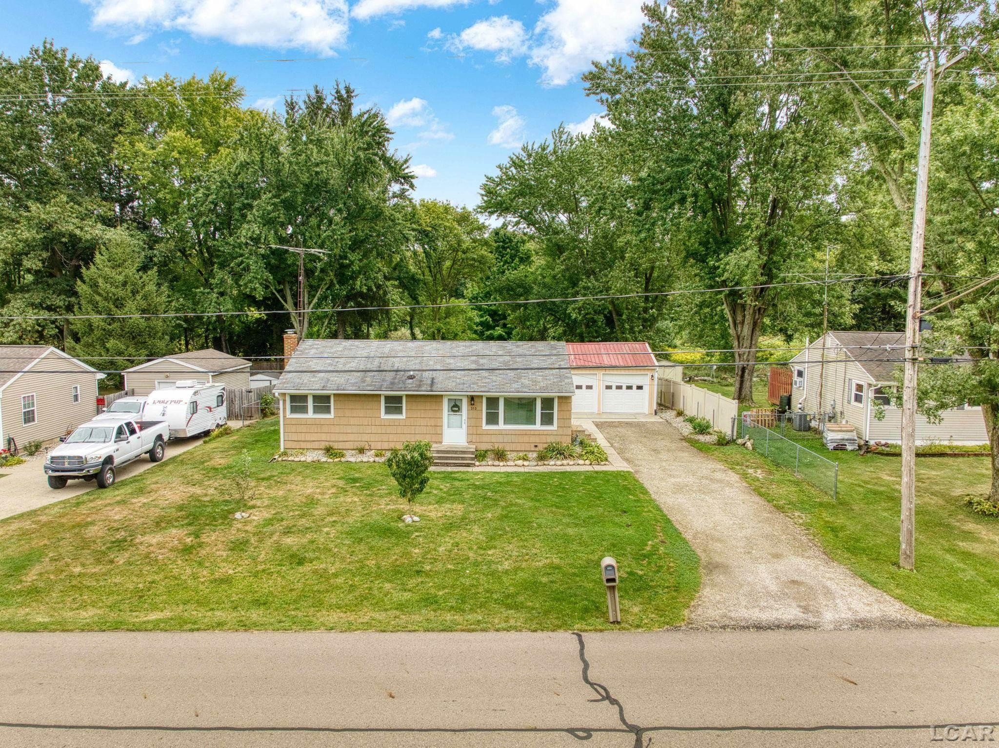 313 Michigan, Concord, MI 49237 — Photo 42
