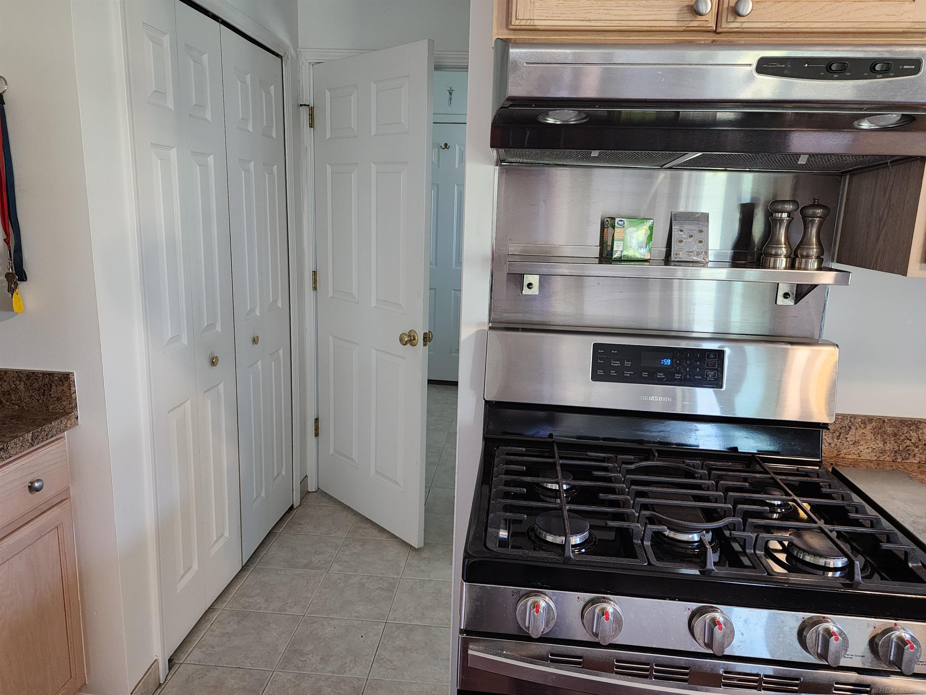 72832 Russ Road, Richmond, MI 48062 — Photo 6