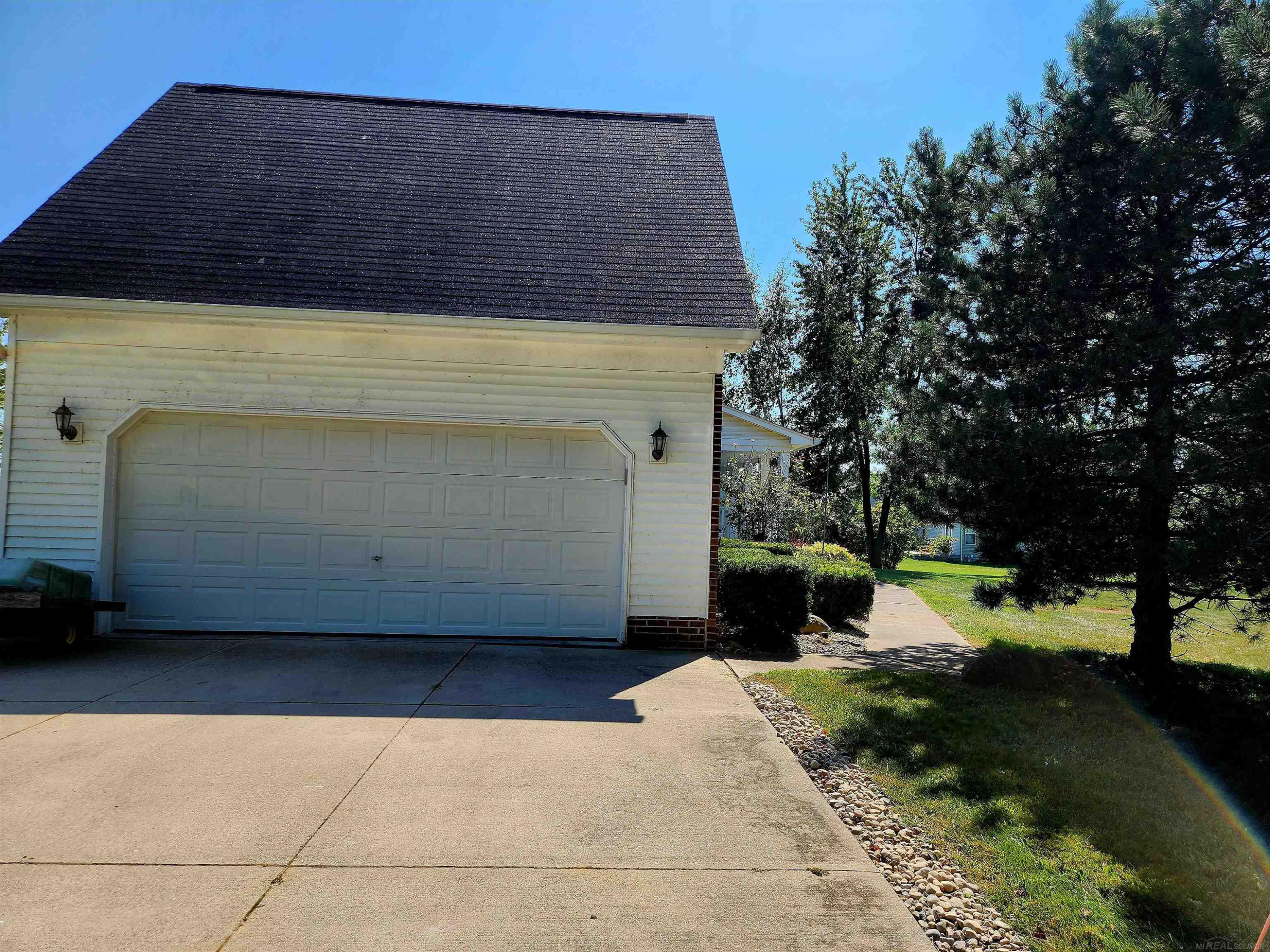 72832 Russ Road, Richmond, MI 48062 — Photo 24
