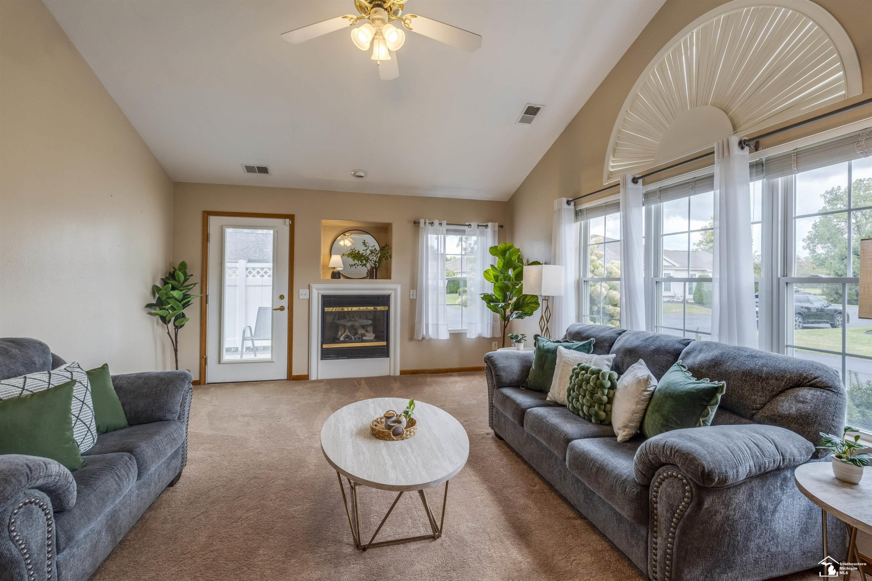 2438 Sutton, Temperance, MI 48182 — Photo 4