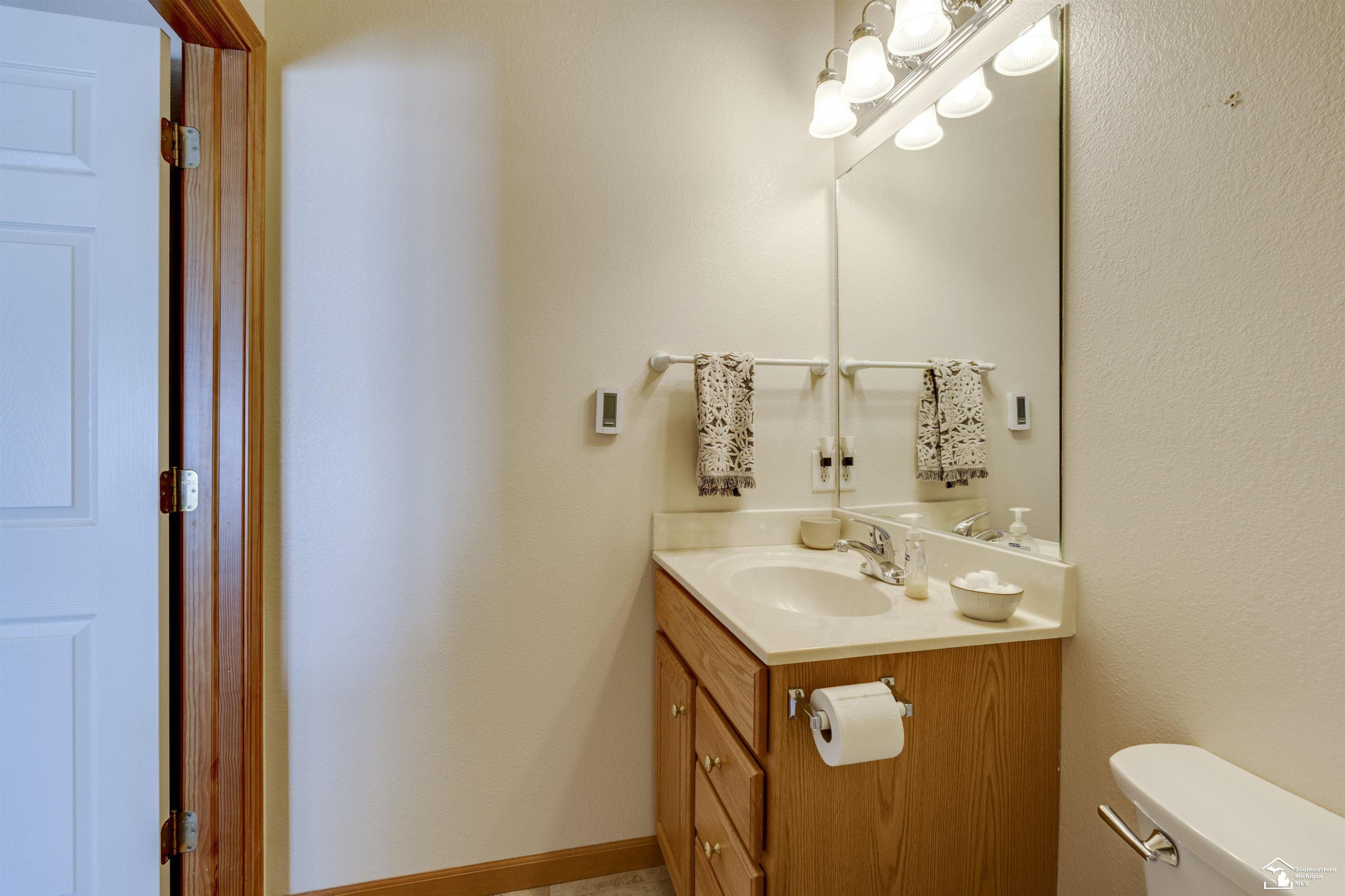 2438 Sutton, Temperance, MI 48182 — Photo 15