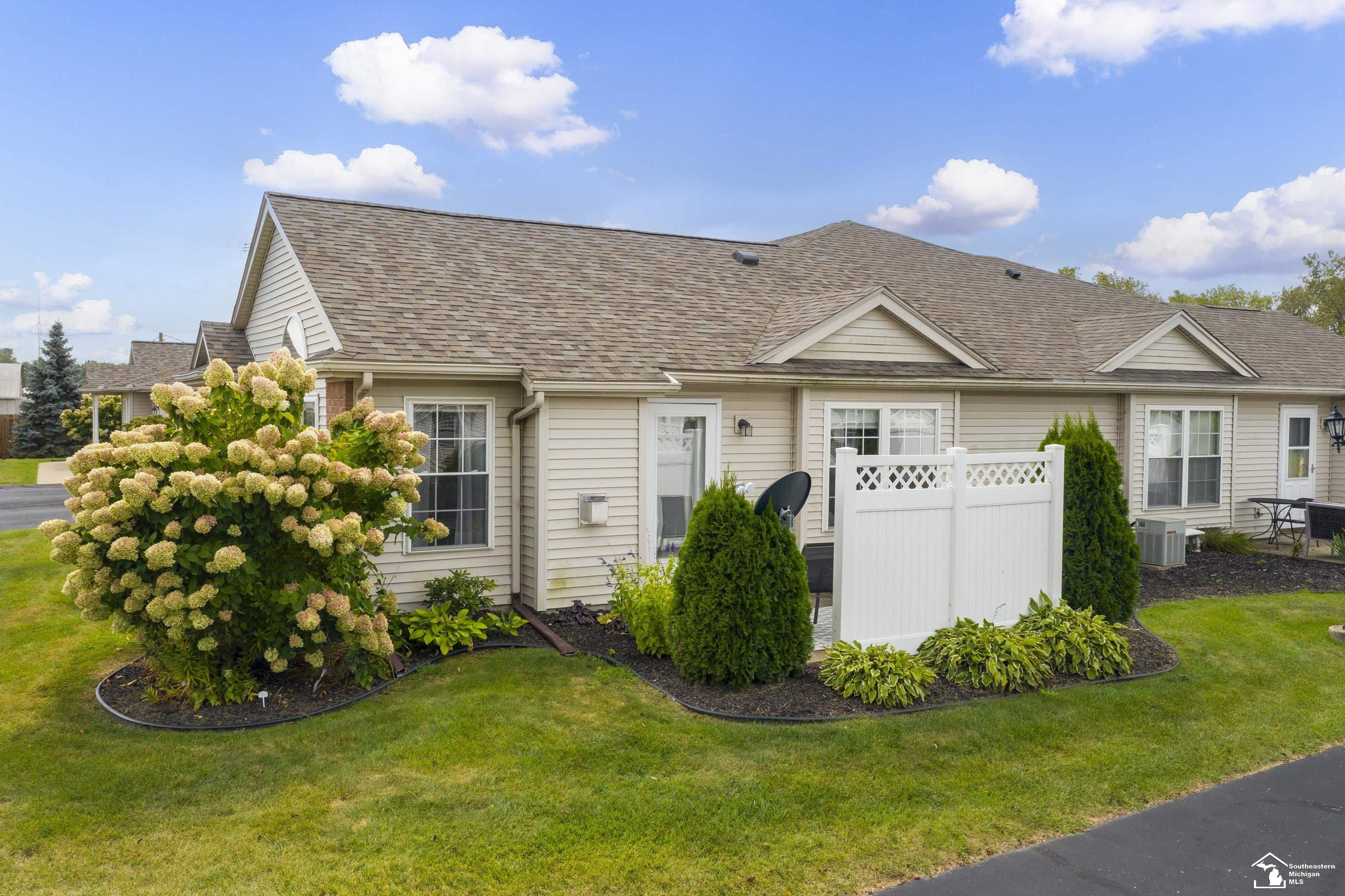 2438 Sutton, Temperance, MI 48182 — Photo 20