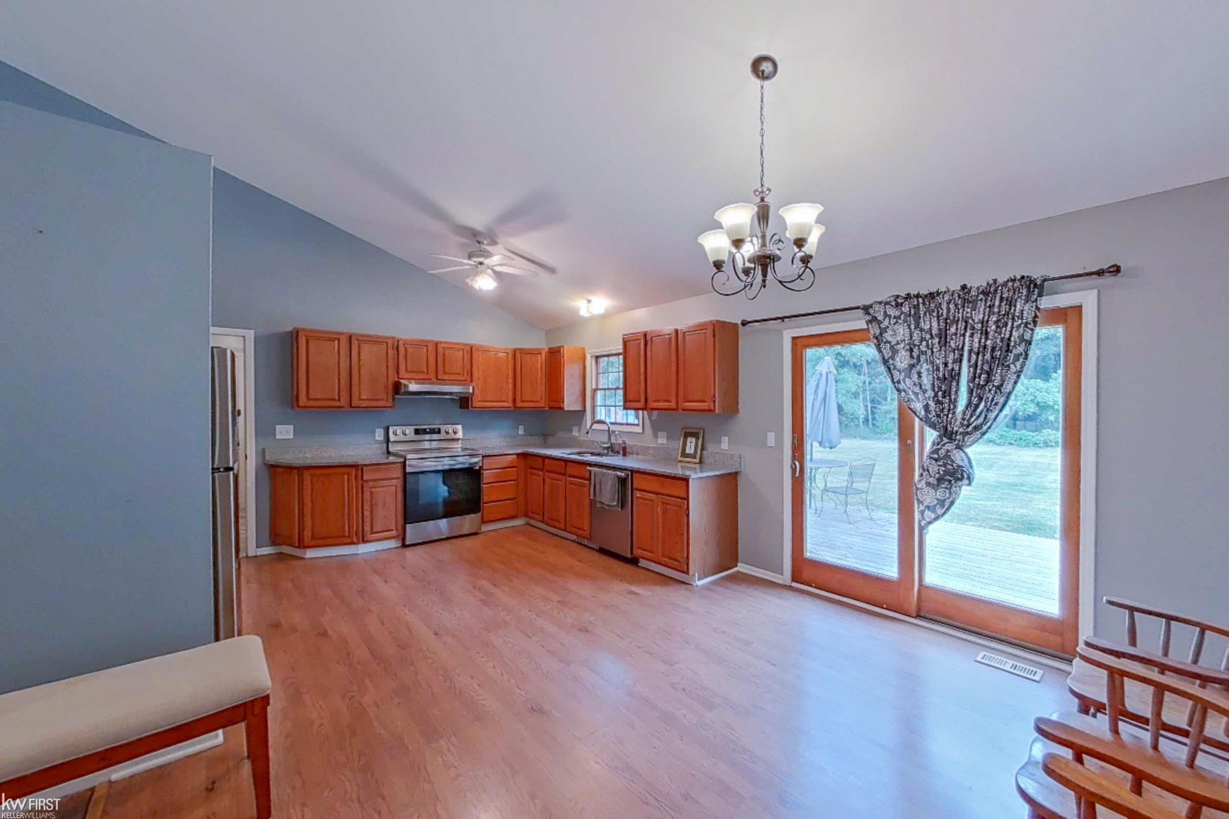 14936 Turner, Yale, MI 48097 — Photo 9