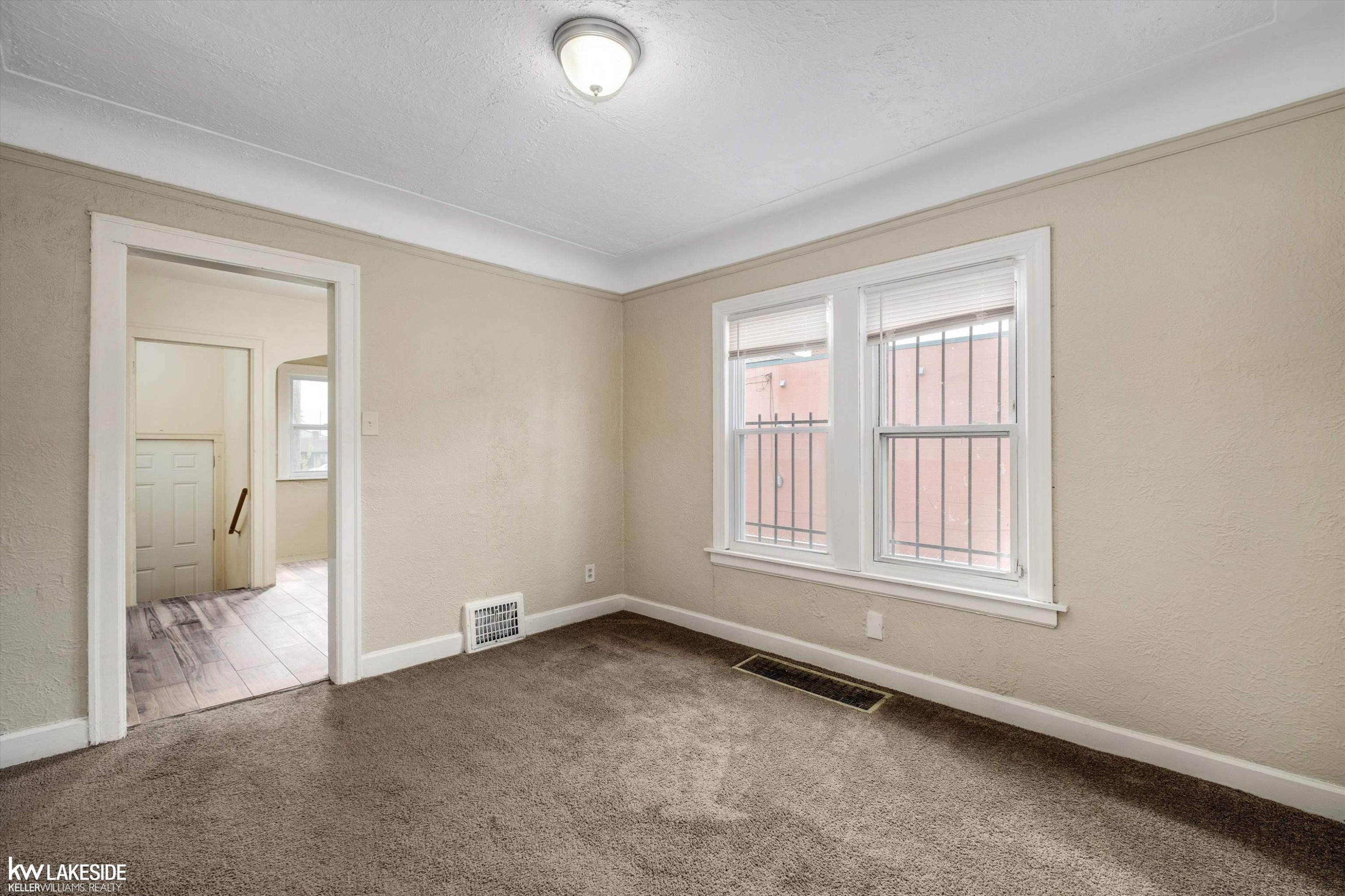 8026 Lauder Street, Detroit, MI 48228 — Photo 10