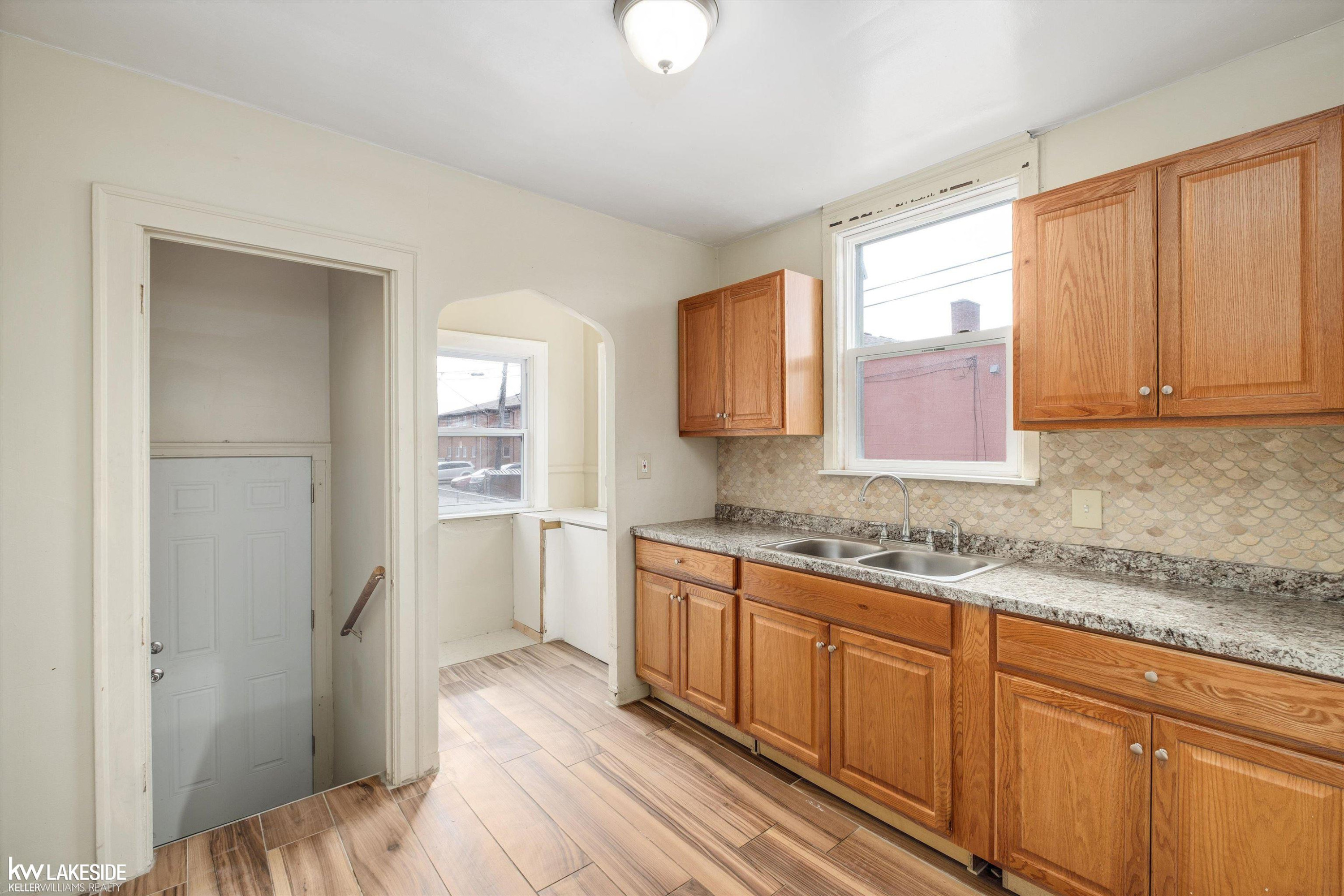 8026 Lauder Street, Detroit, MI 48228 — Photo 19