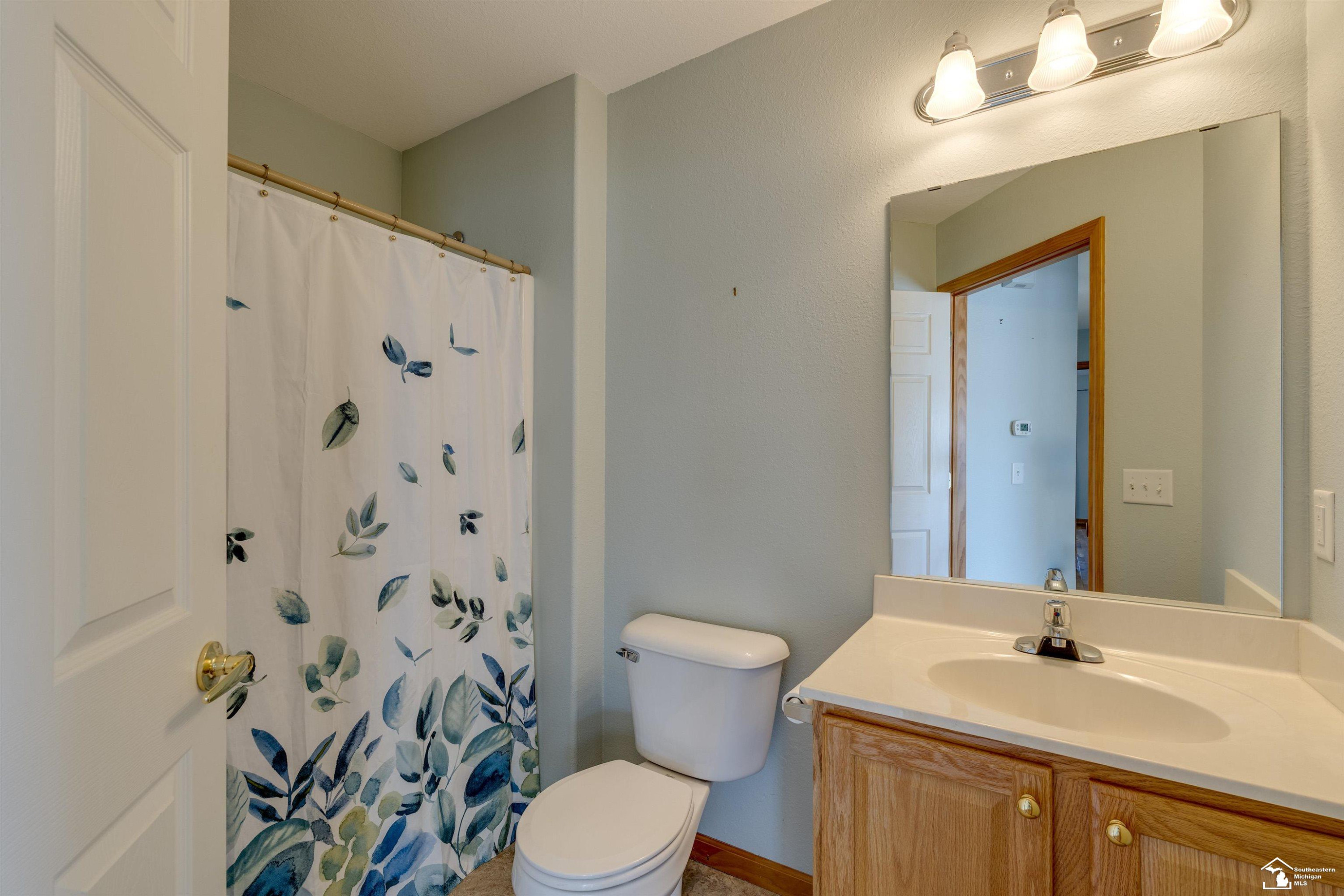 2416 Sutton, Temperance, MI 48182 — Photo 18
