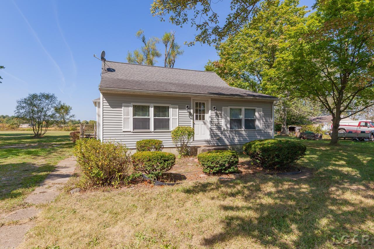 3240 Manor, Palmyra, MI 49268 — front exterior
