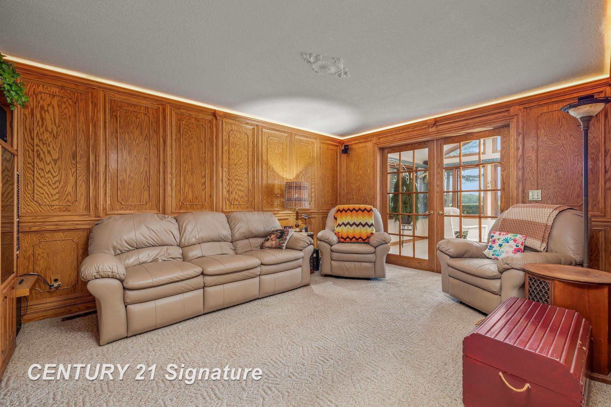 124 W Center Street, Sanford, MI 48657 — Photo 17