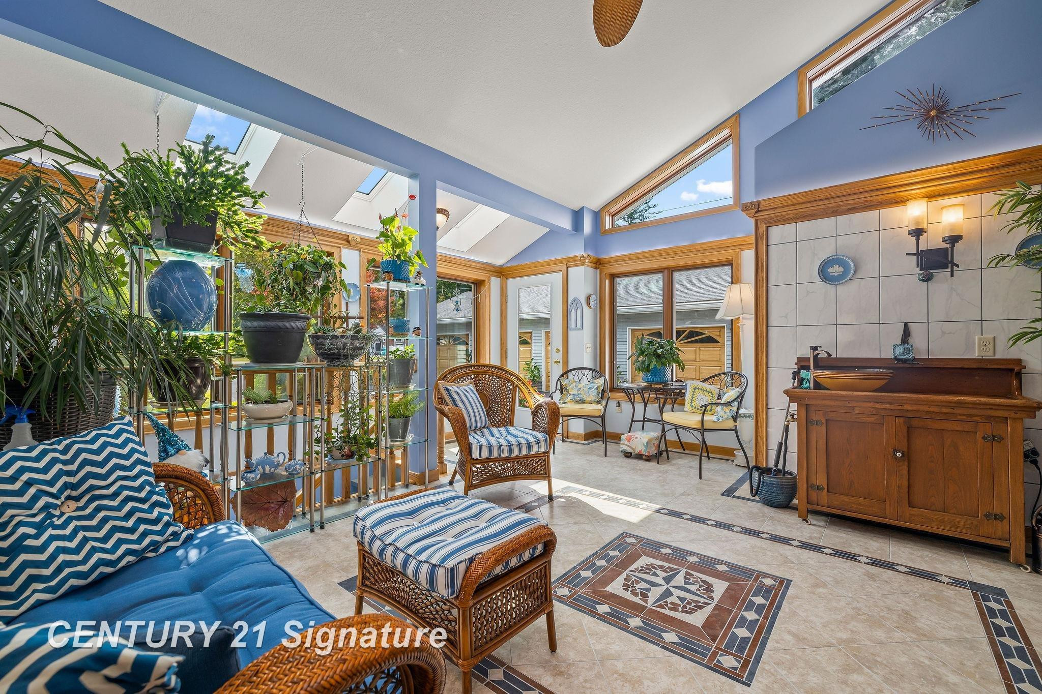 124 W Center Street, Sanford, MI 48657 — Photo 21