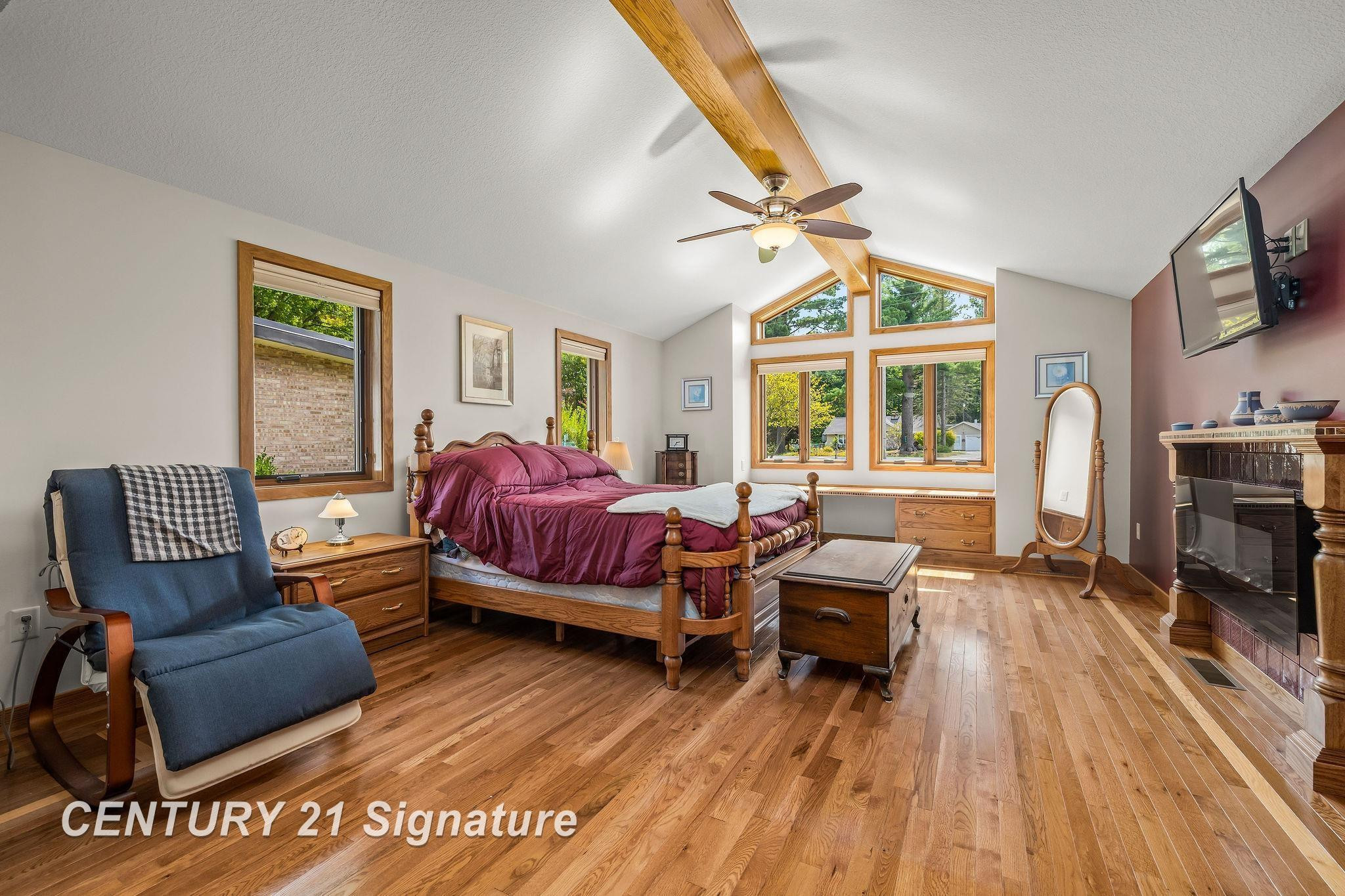 124 W Center Street, Sanford, MI 48657 — Photo 24