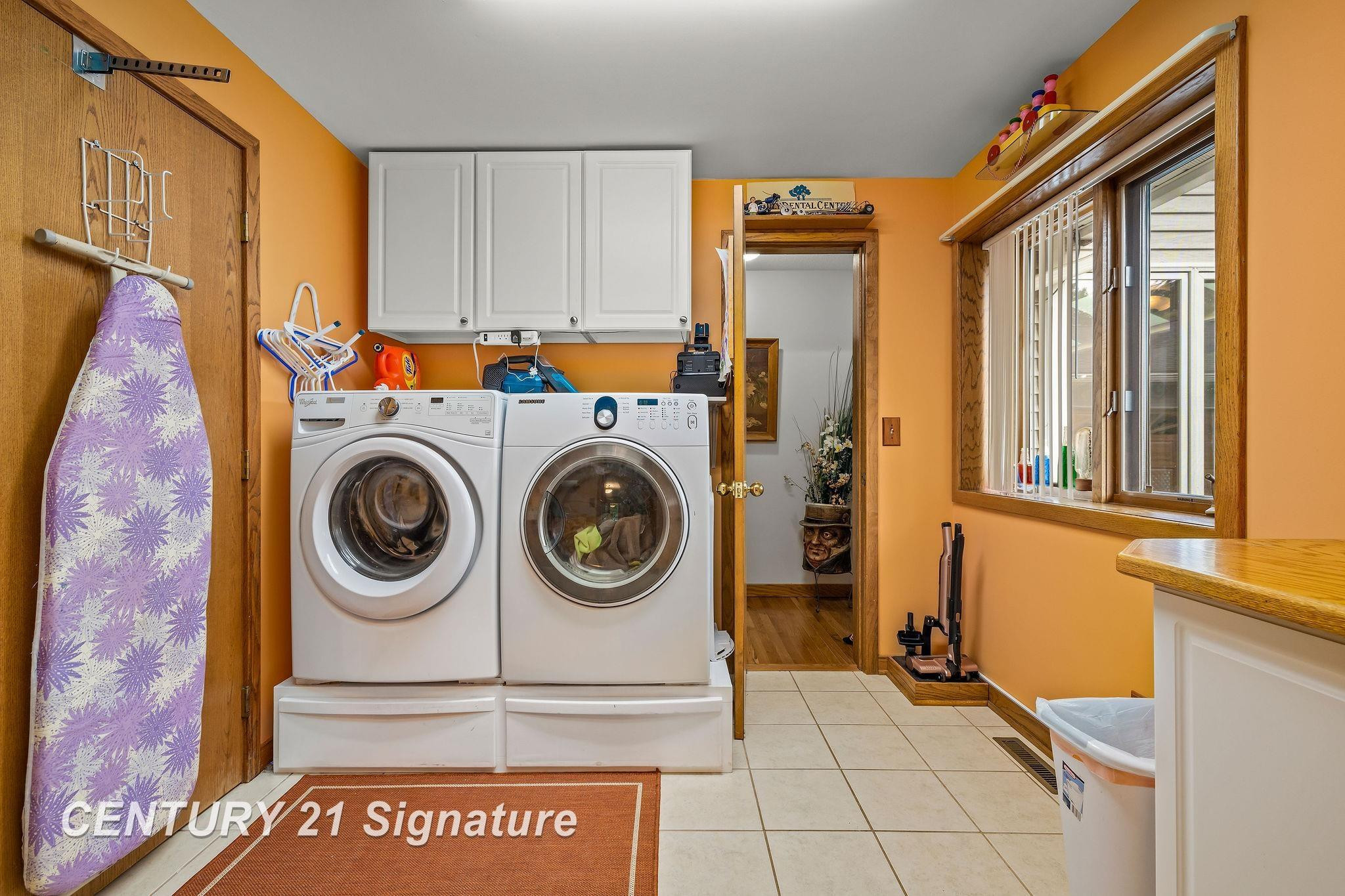 124 W Center Street, Sanford, MI 48657 — Photo 36