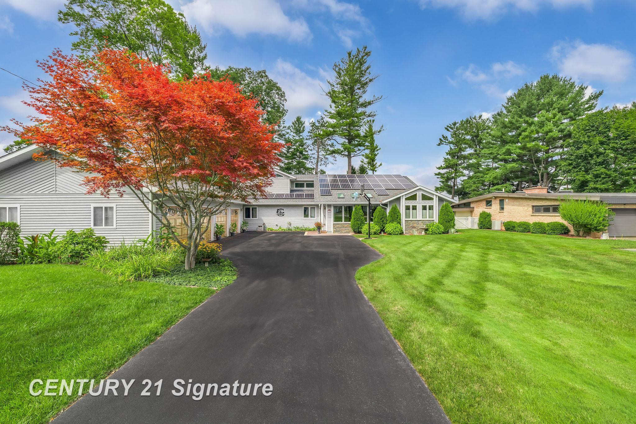 124 W Center Street, Sanford, MI 48657 — Photo 38