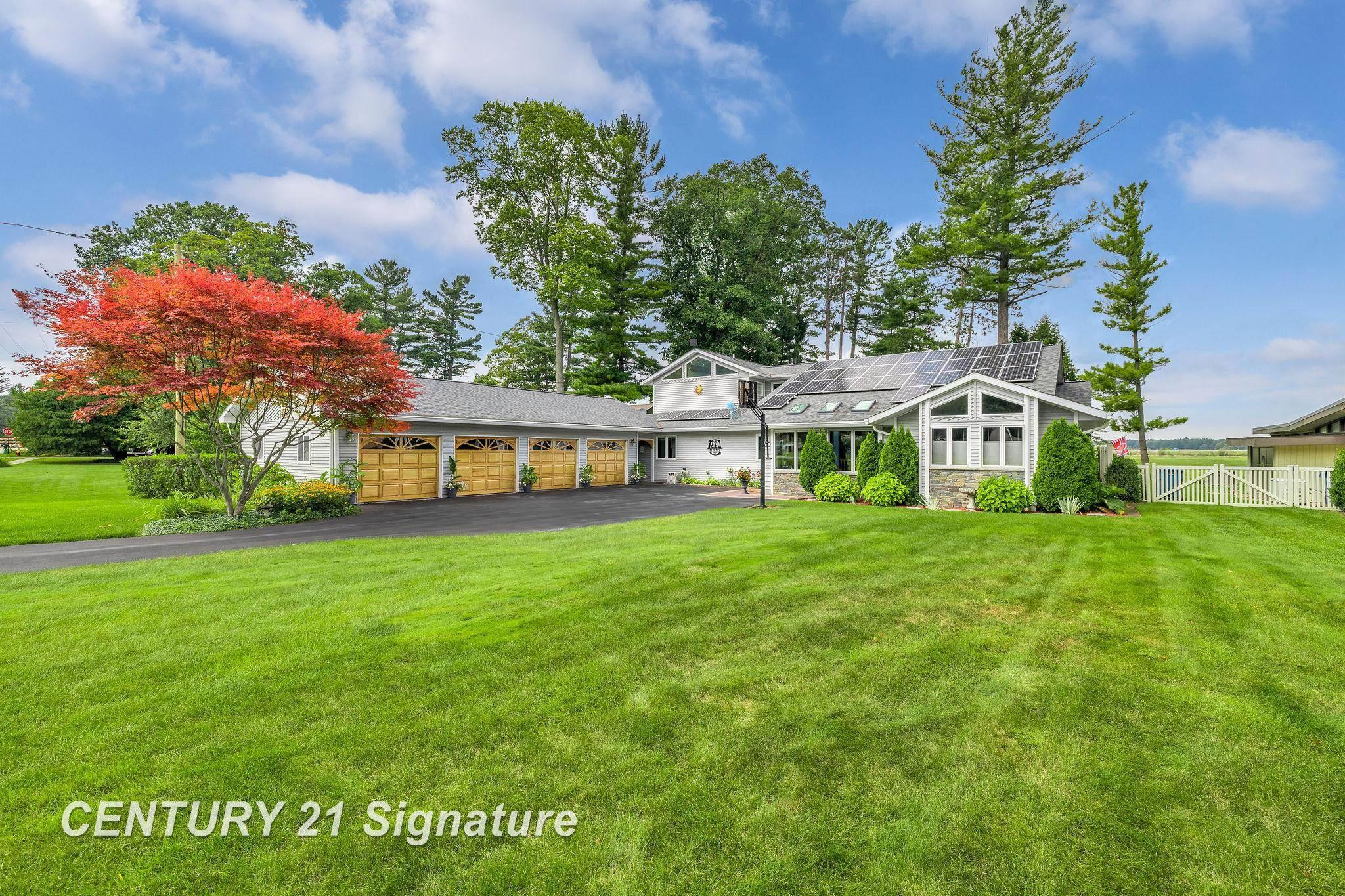 124 W Center Street, Sanford, MI 48657 — Photo 42