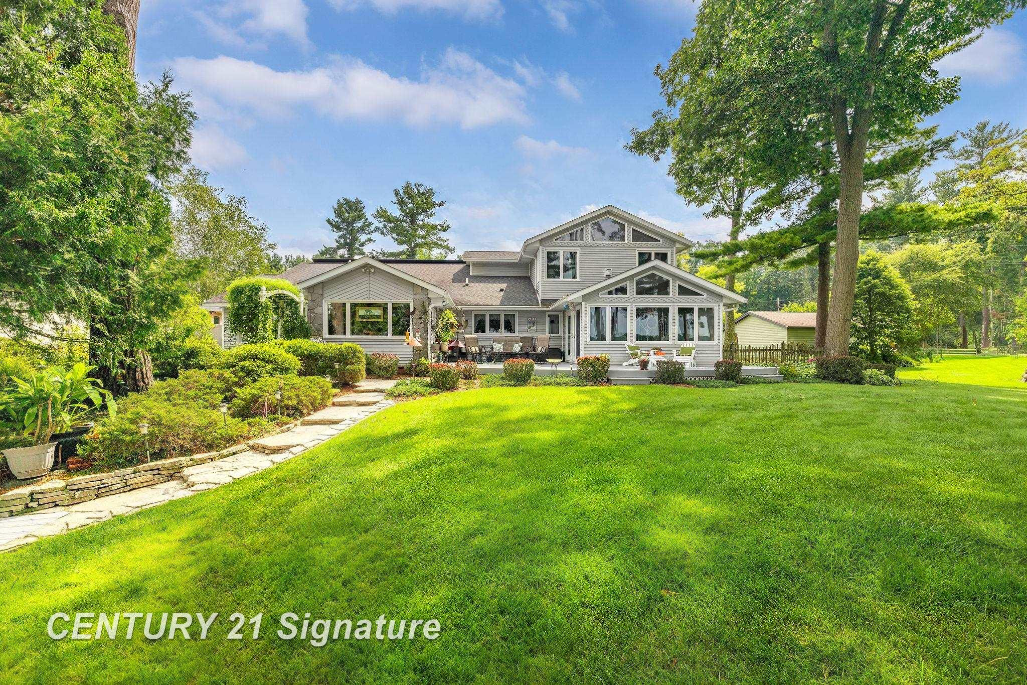 124 W Center Street, Sanford, MI 48657 — Photo 49