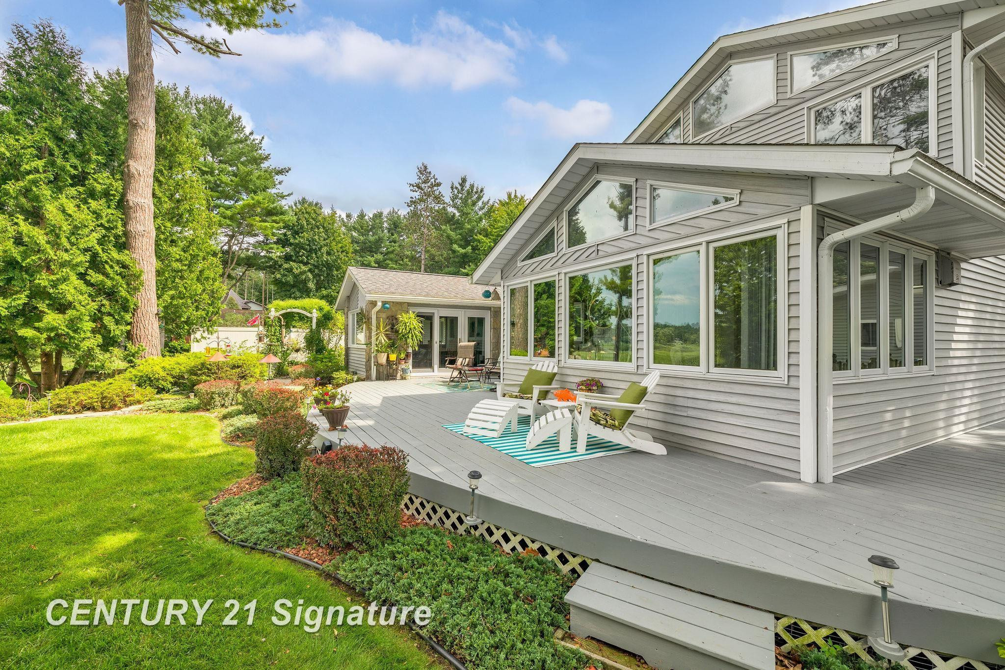 124 W Center Street, Sanford, MI 48657 — Photo 51