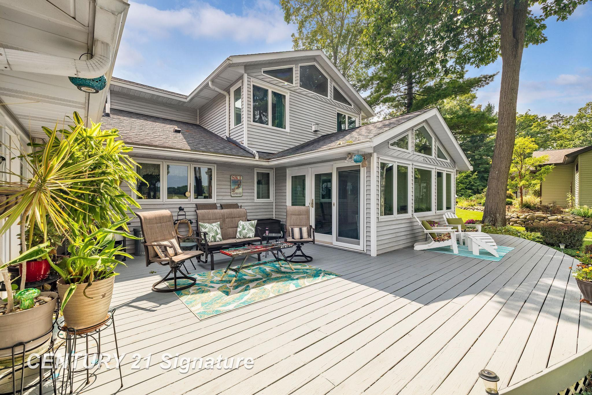 124 W Center Street, Sanford, MI 48657 — Photo 52