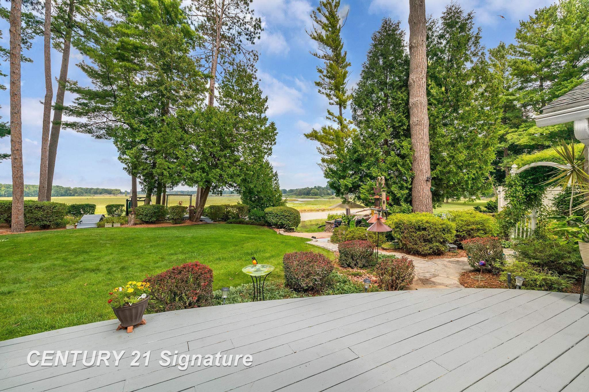 124 W Center Street, Sanford, MI 48657 — Photo 53