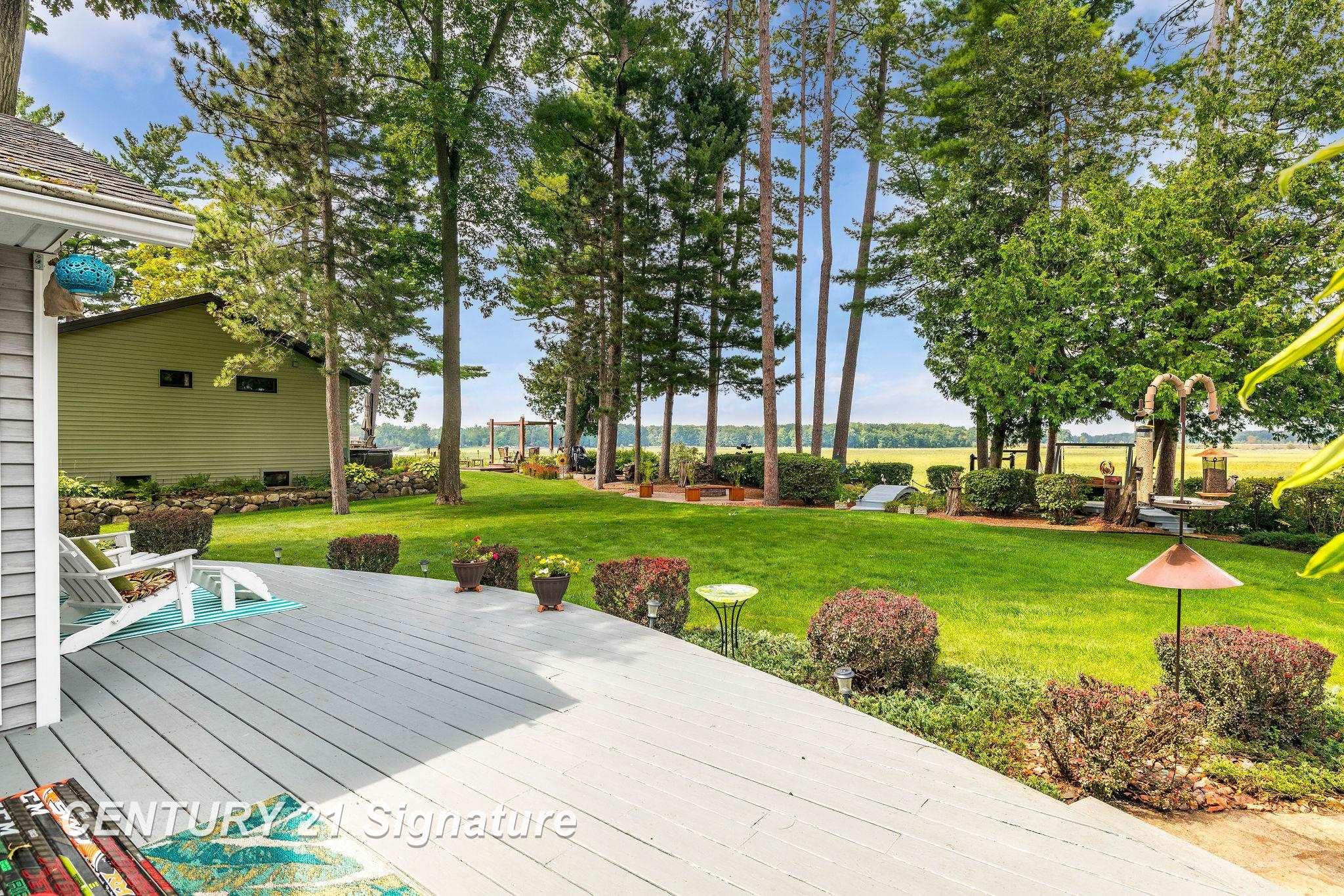 124 W Center Street, Sanford, MI 48657 — Photo 55