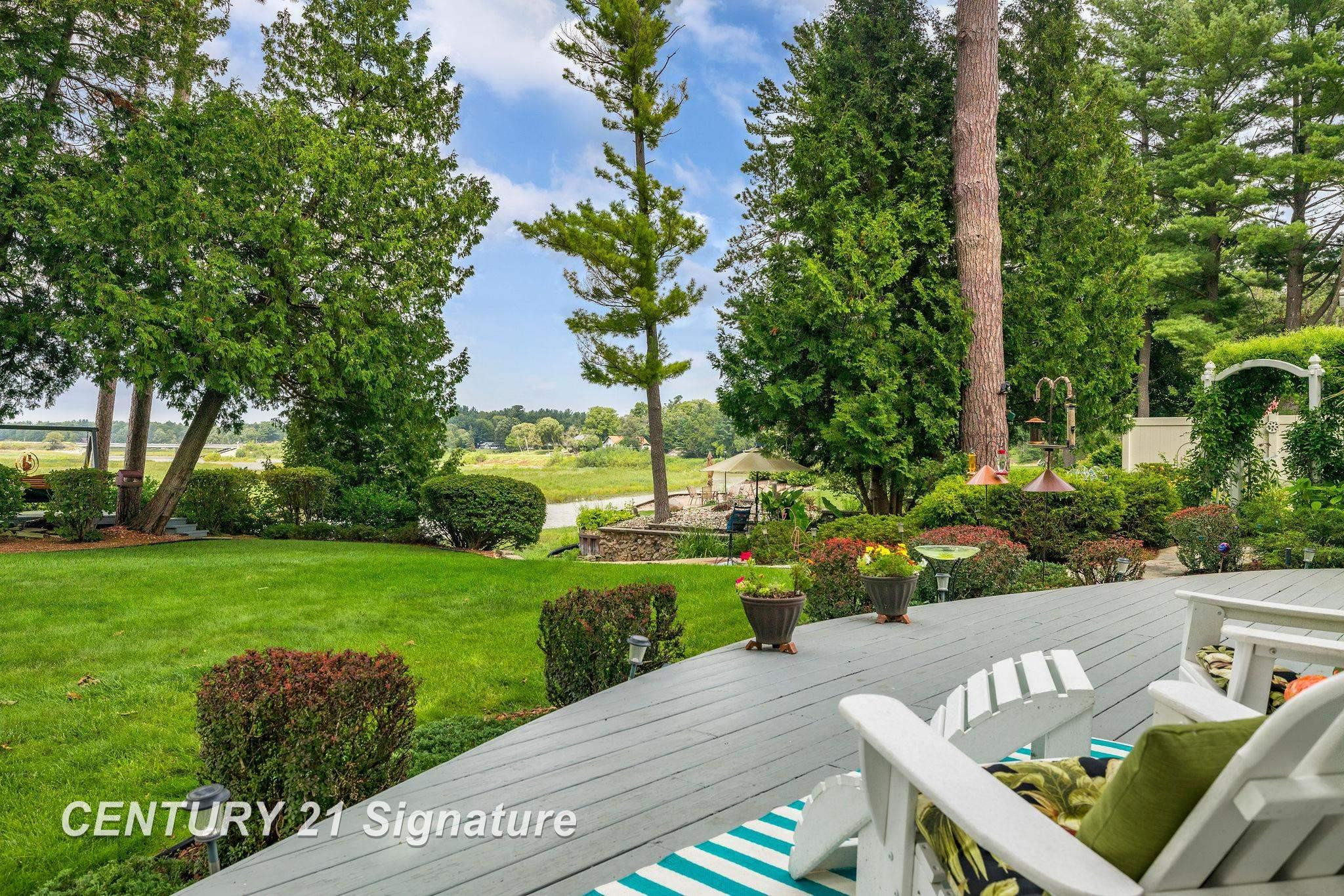124 W Center Street, Sanford, MI 48657 — Photo 56