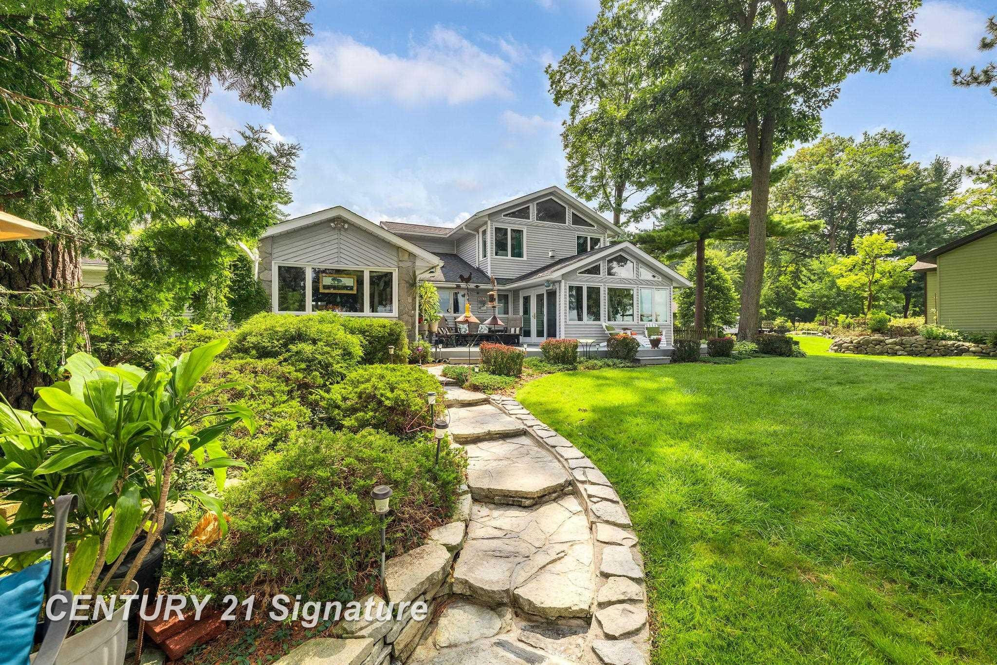 124 W Center Street, Sanford, MI 48657 — Photo 67