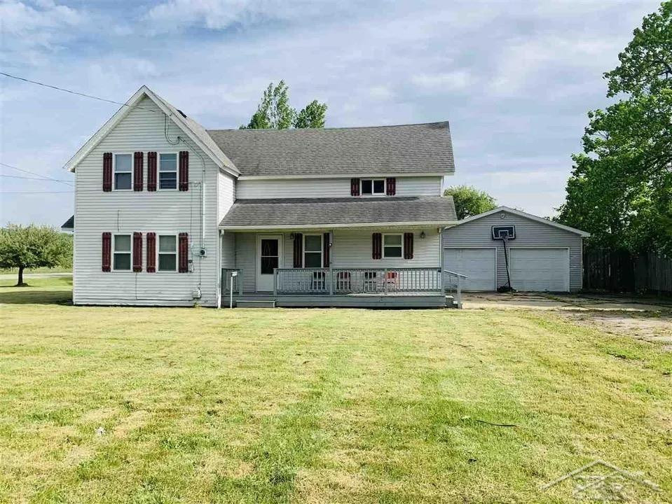 7540 East Road, Saginaw, MI 48601 — front exterior