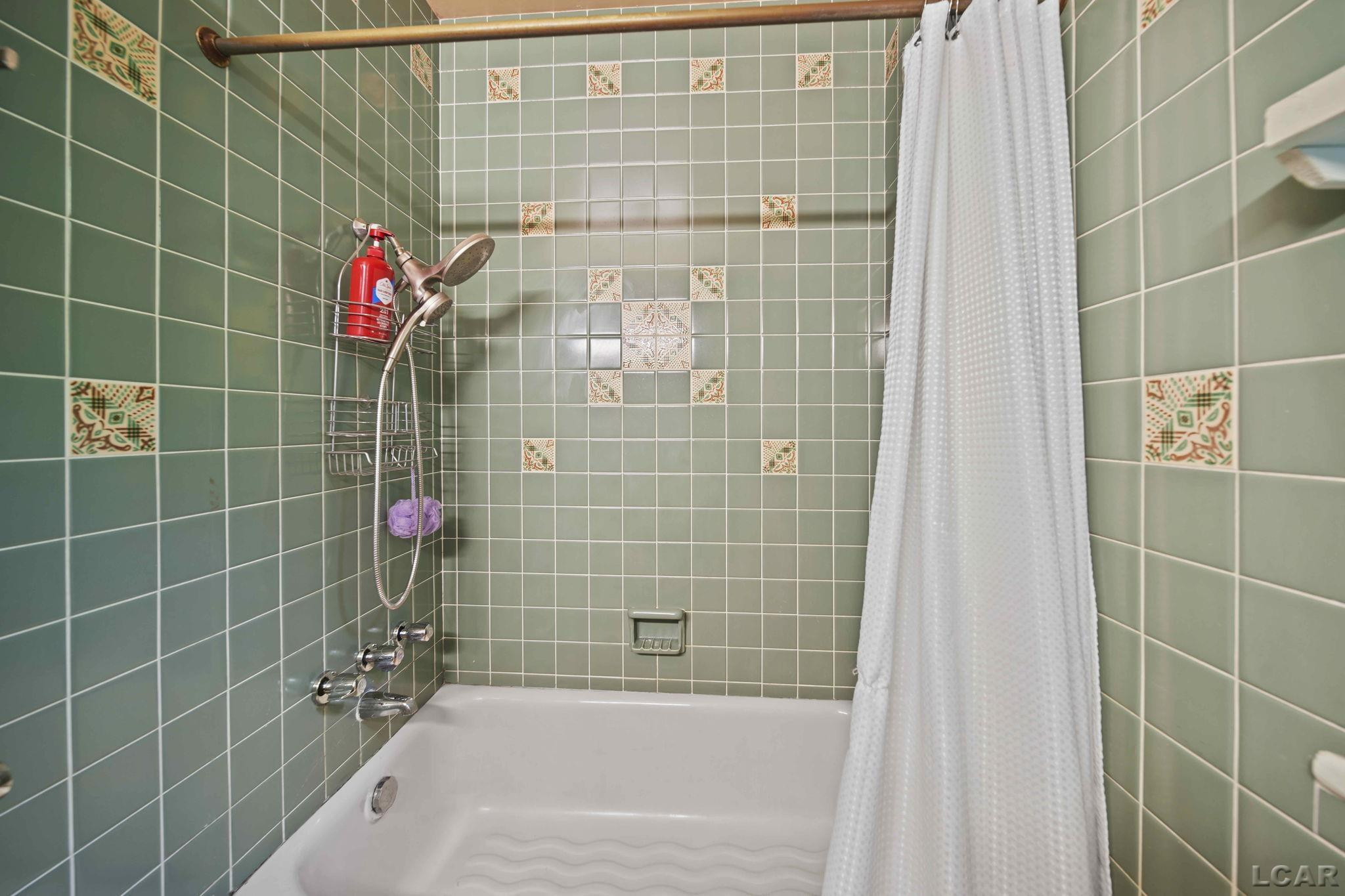 1555 Ardmoor Avenue, Ann Arbor, MI 48103 — Photo 21