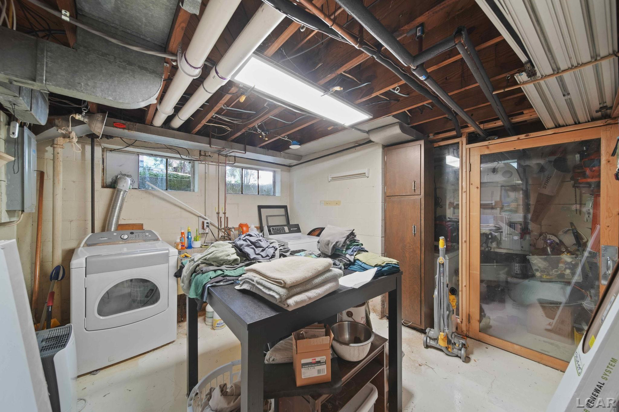 1555 Ardmoor Avenue, Ann Arbor, MI 48103 — Photo 35