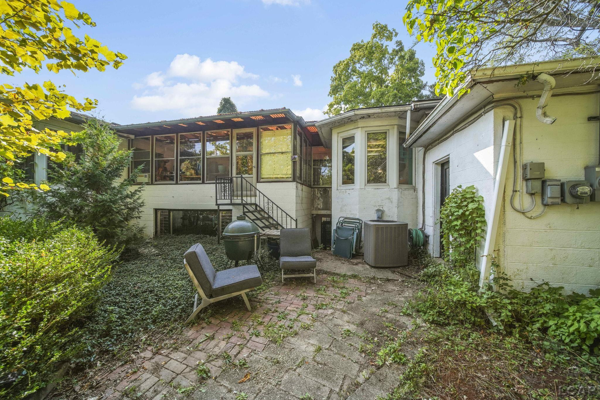 1555 Ardmoor Avenue, Ann Arbor, MI 48103 — Photo 42