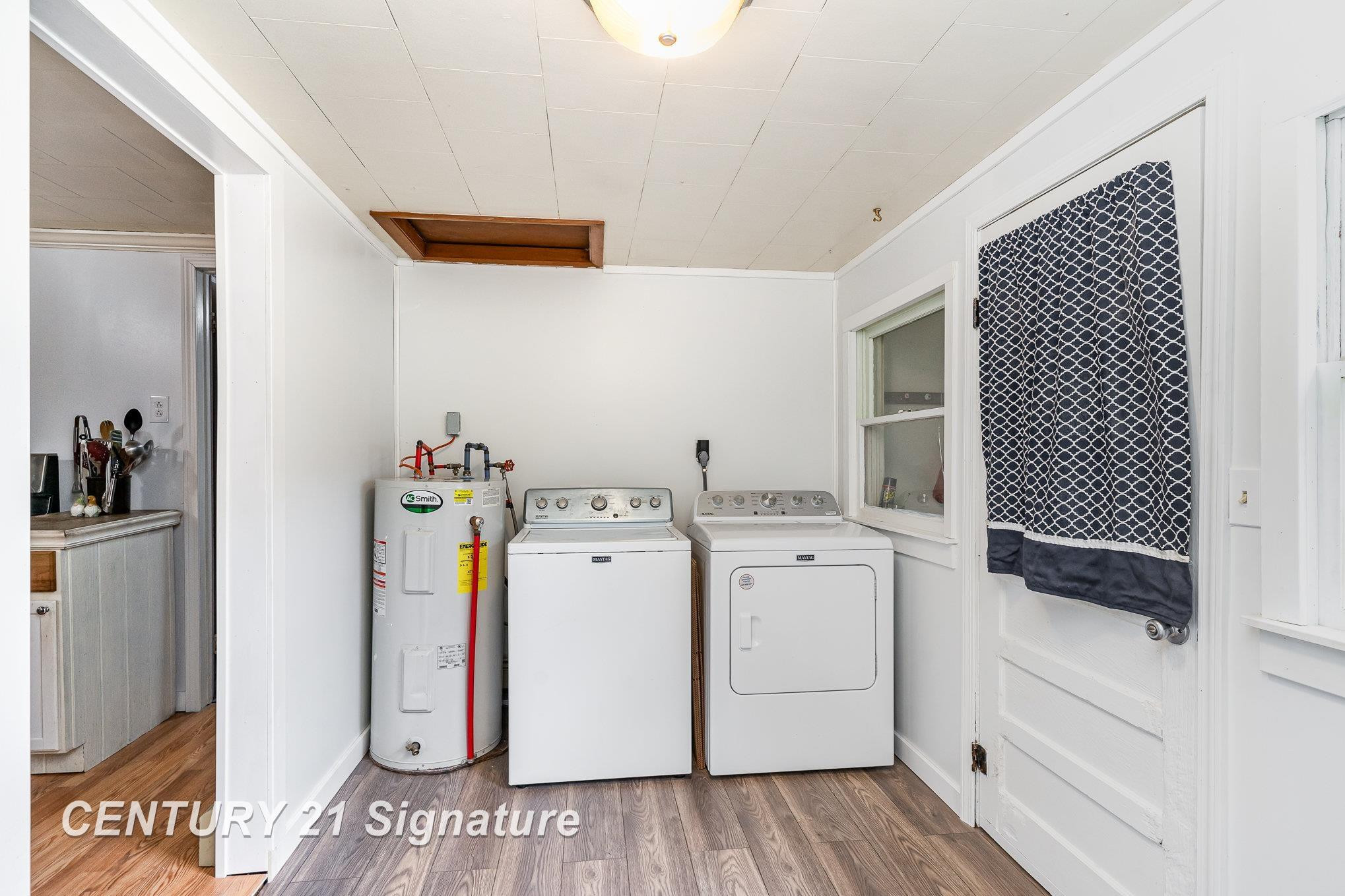 304 N Corning Street, Farwell, MI 48622 — Photo 16