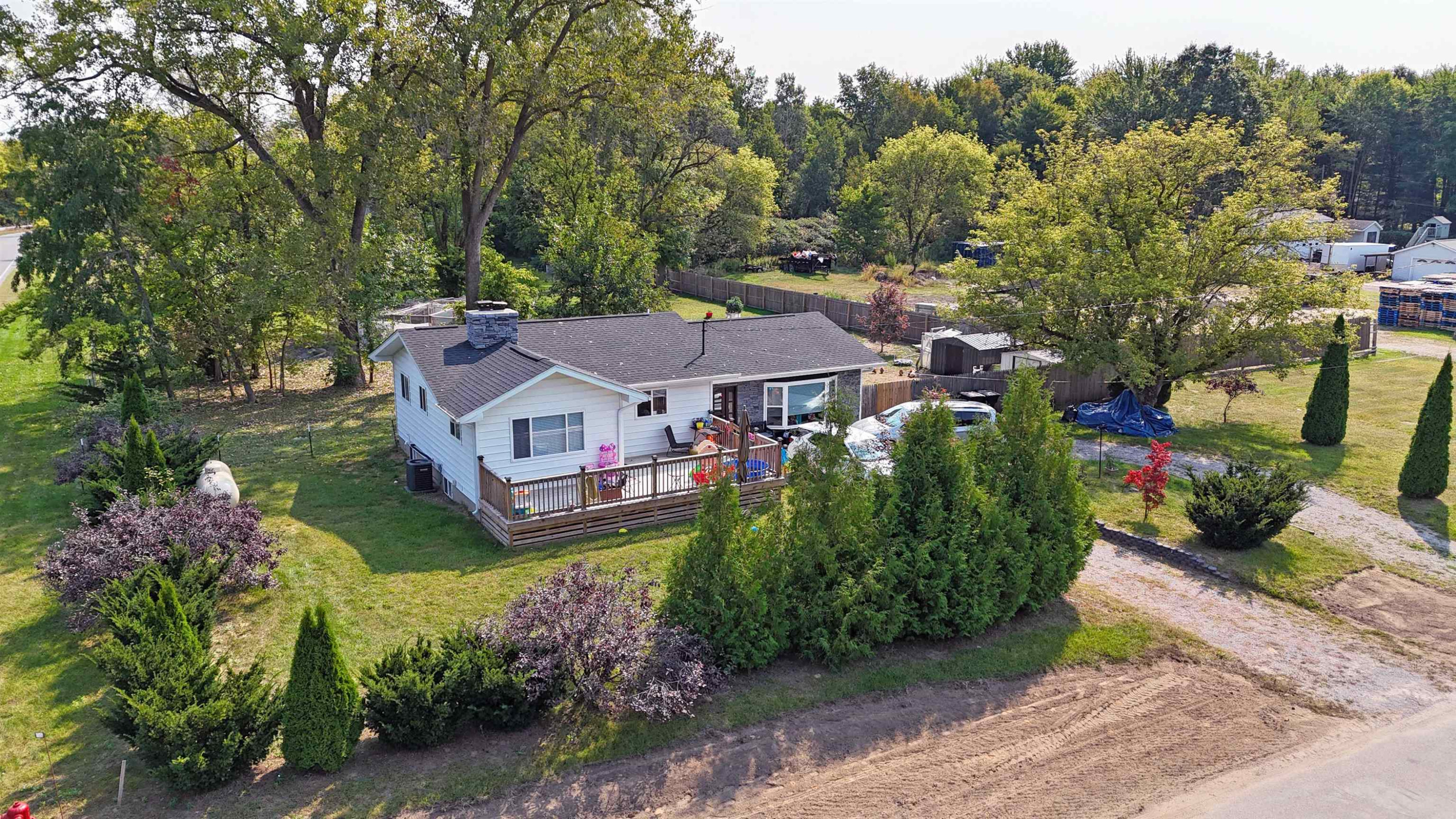 11011 Bell, Burt, MI 48417 — Photo 3