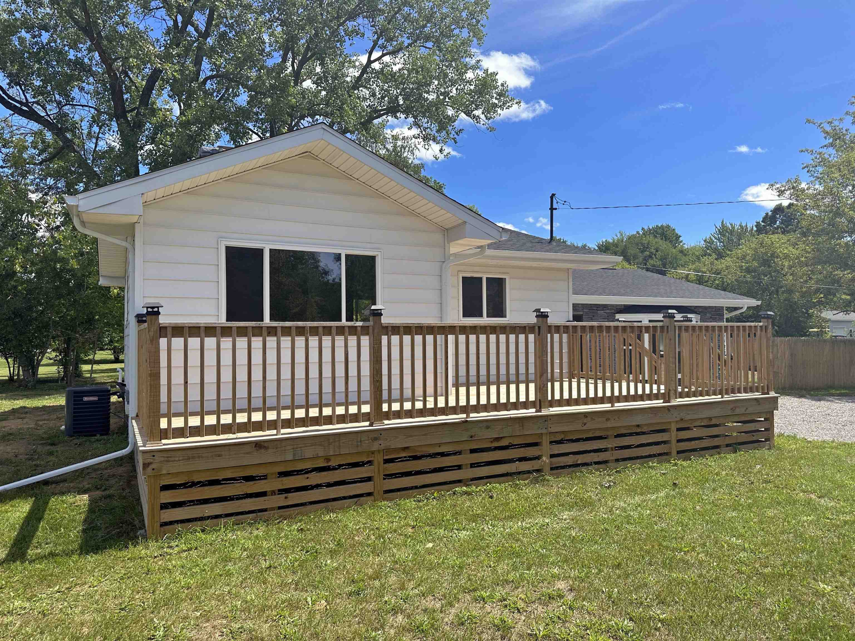 11011 Bell, Burt, MI 48417 — Photo 9