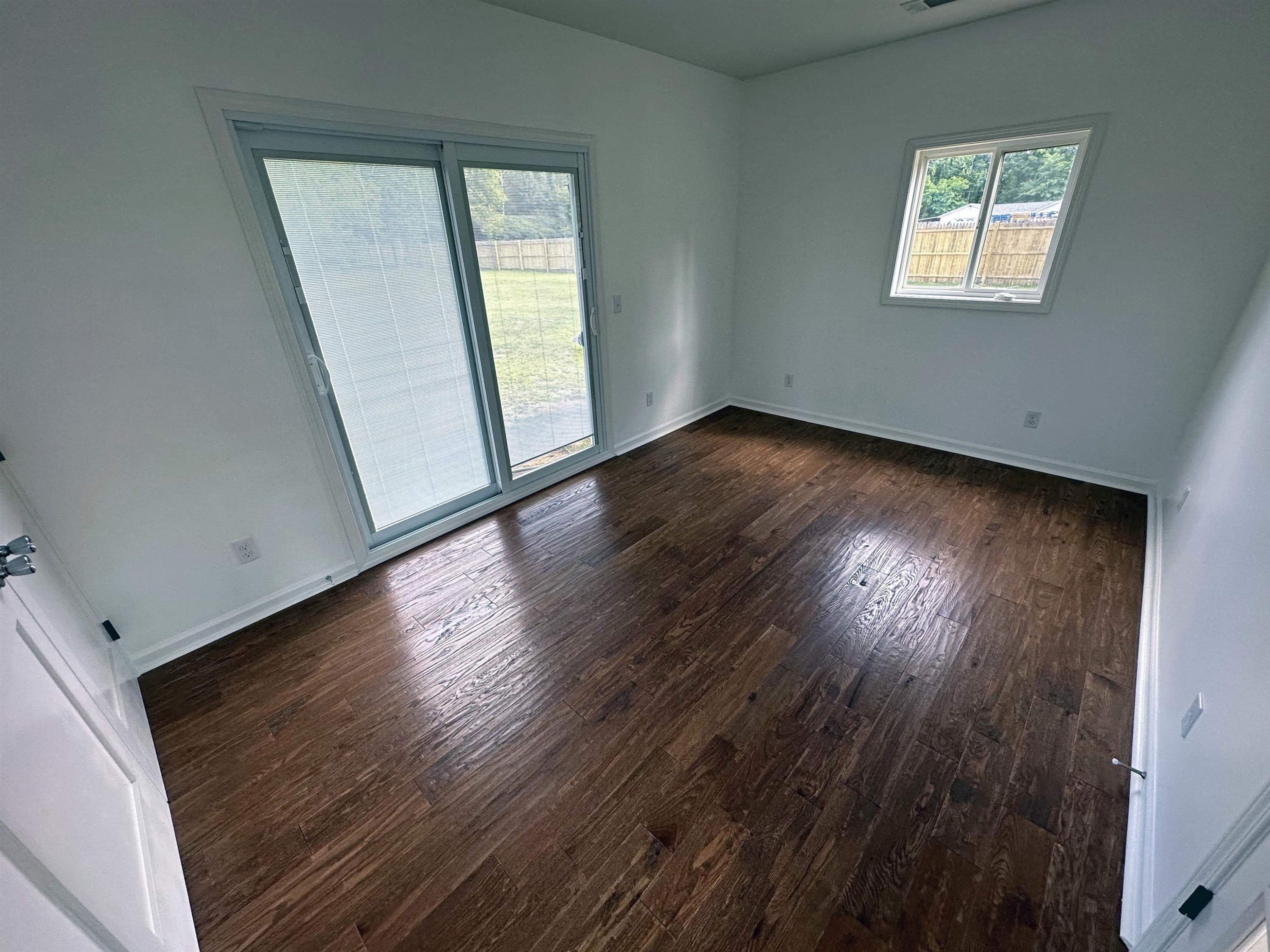 11011 Bell, Burt, MI 48417 — Photo 14