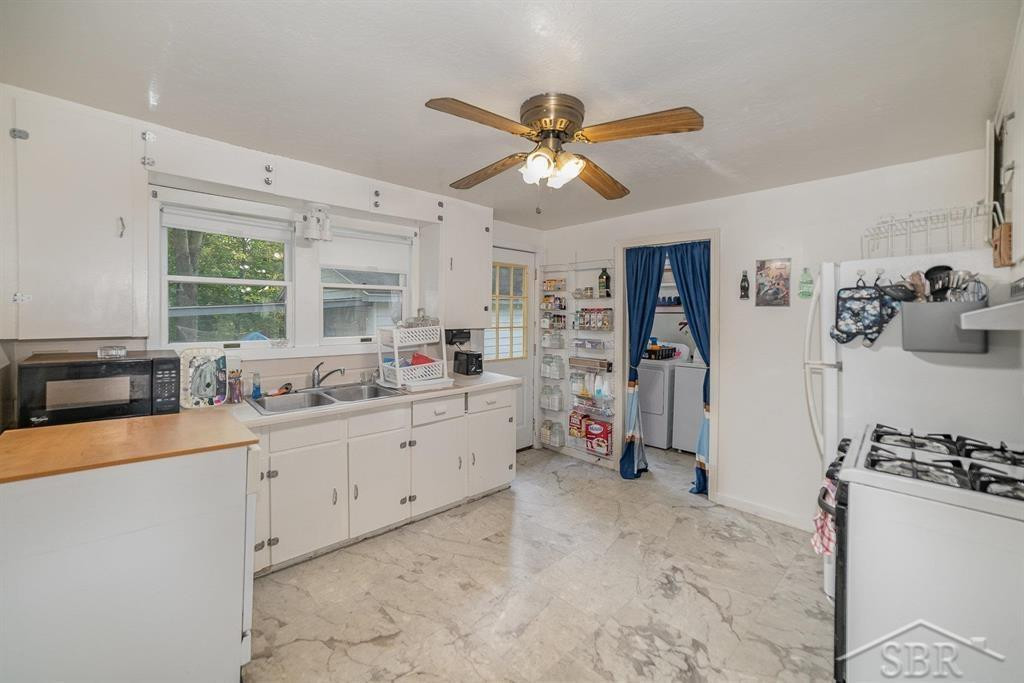 301 W Ellen Street, Farwell, MI 48622 — Photo 10