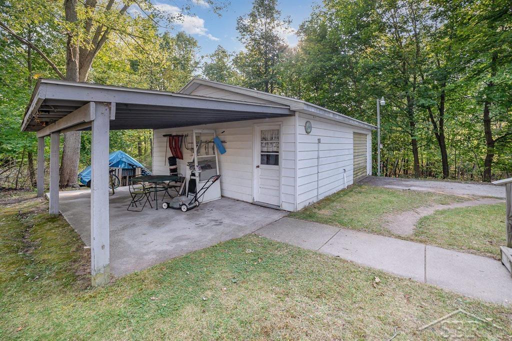 301 W Ellen Street, Farwell, MI 48622 — Photo 21