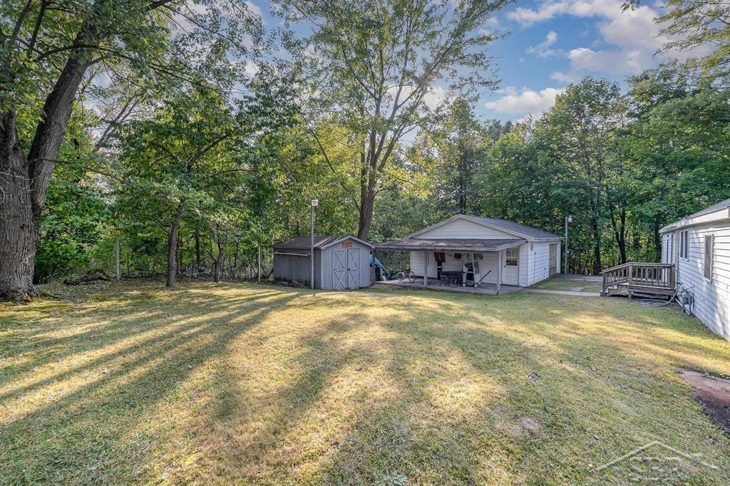 301 W Ellen Street, Farwell, MI 48622 — Photo 23