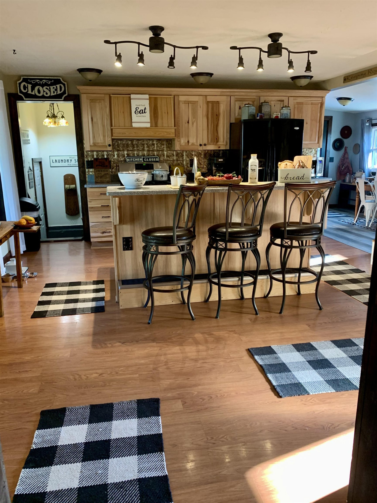 223 N Clark, Chesaning, MI 48616 — Photo 12