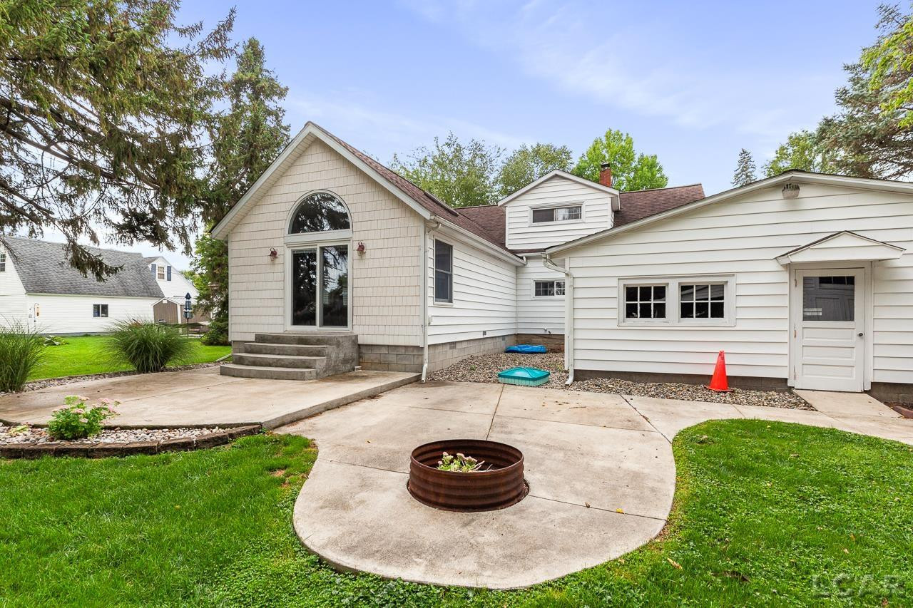 221 Russell, Blissfield, MI 49228 — front exterior