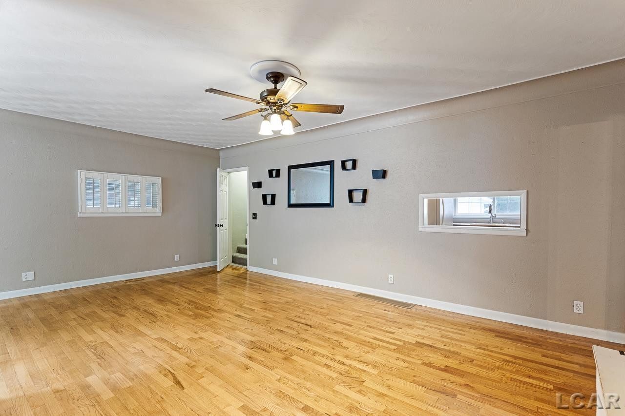 221 Russell, Blissfield, MI 49228 — Photo 6